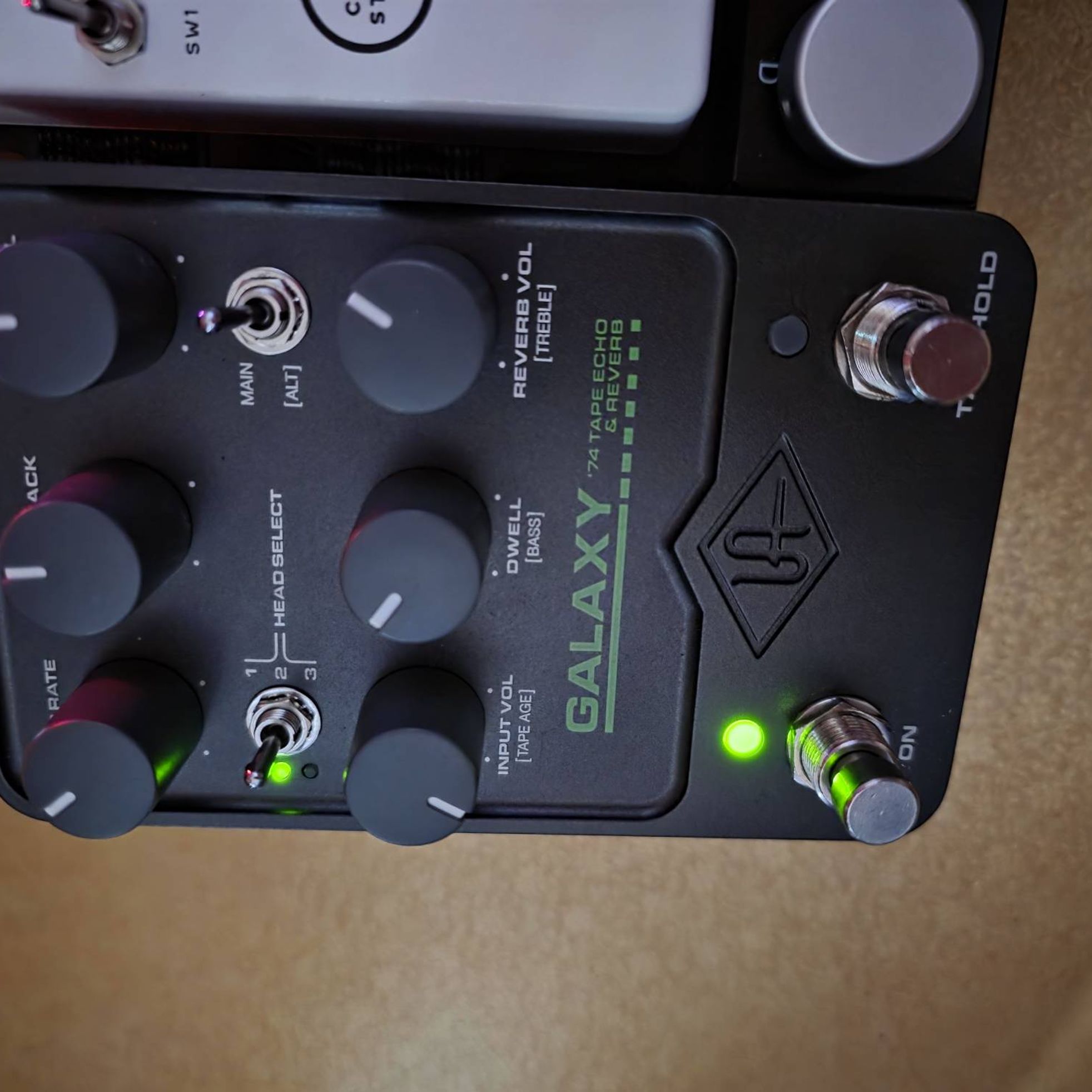 Universal Audio-Galaxy-1