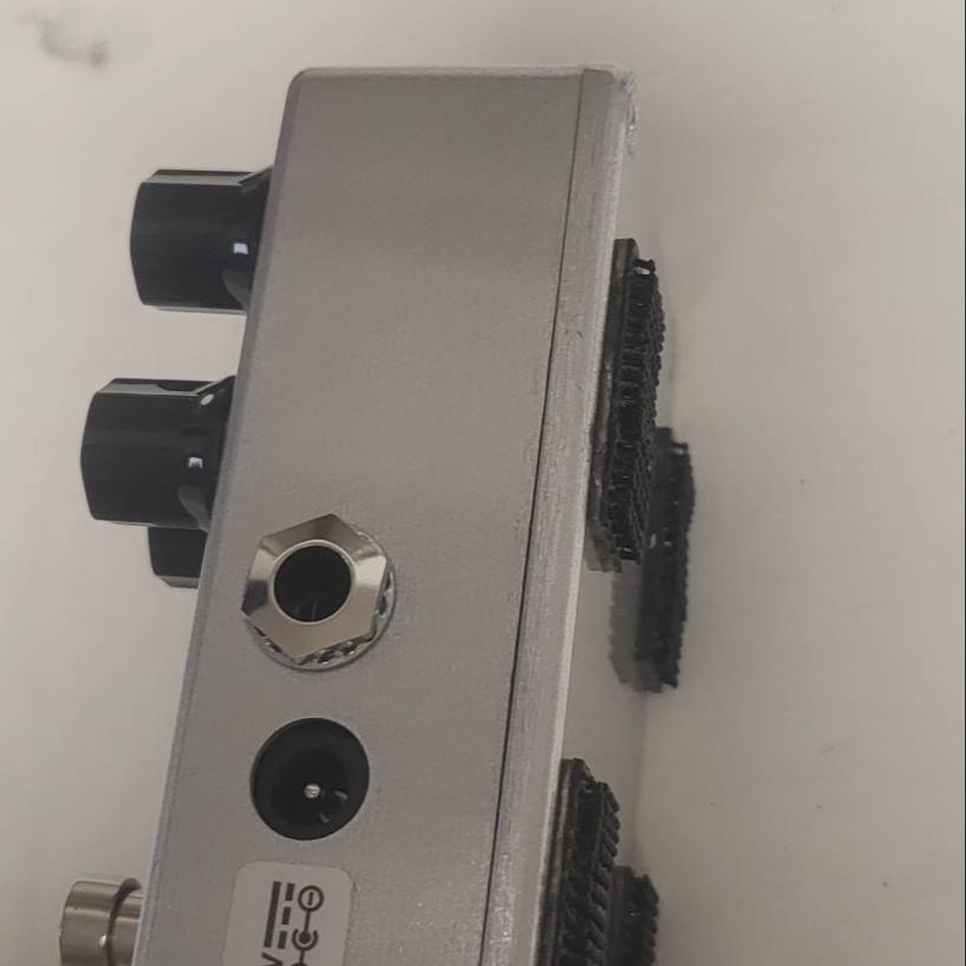 MXR-Super Badass Distortion-2