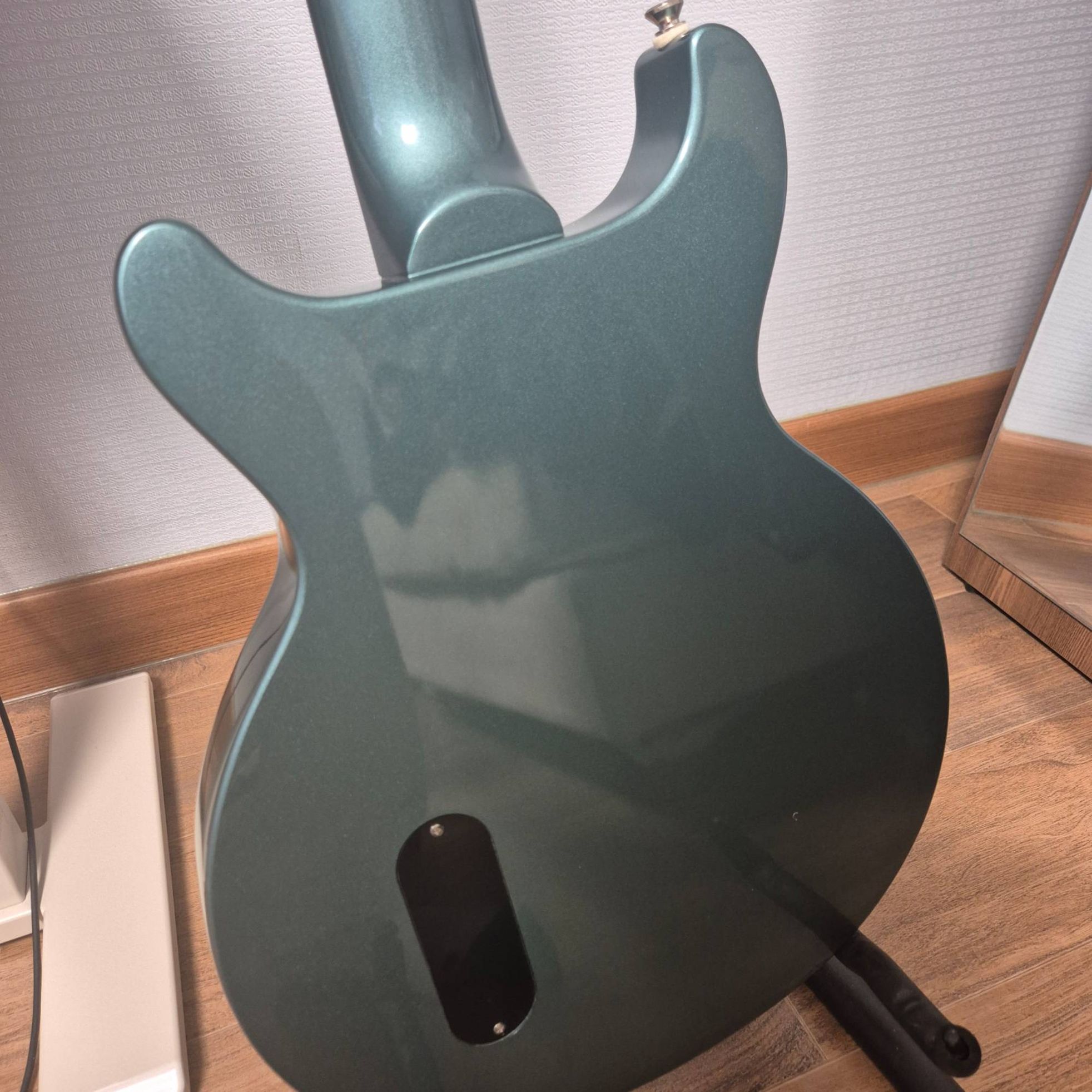 Epiphone-Les Paul Junior-5