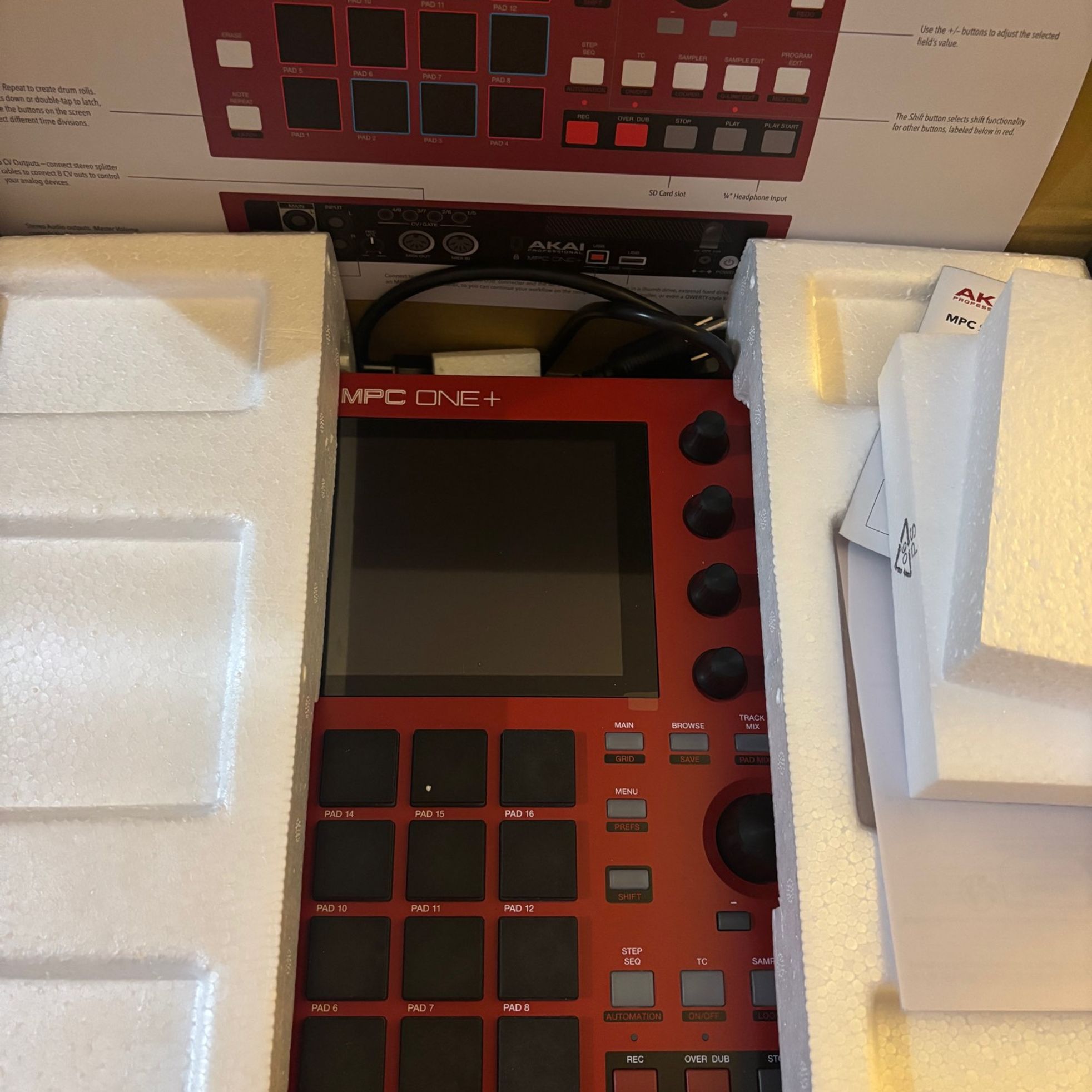 Akai Professional-MPC One+-2
