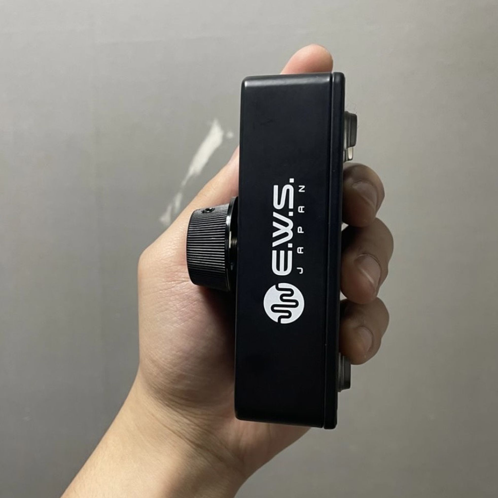 E.W.S. Japan-Subtle Volume Control-2