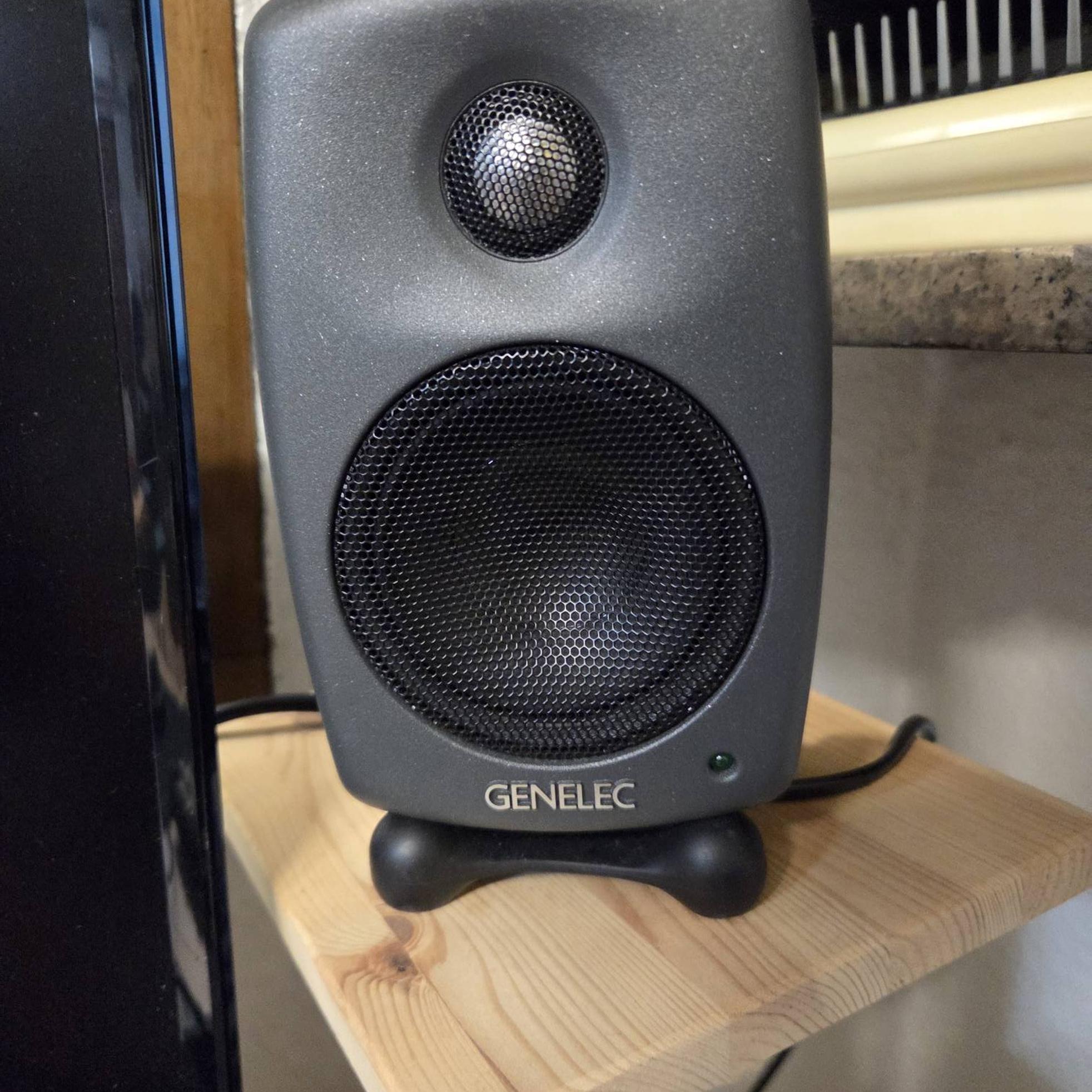 Genelec genelec 8010a 1조 사진 1