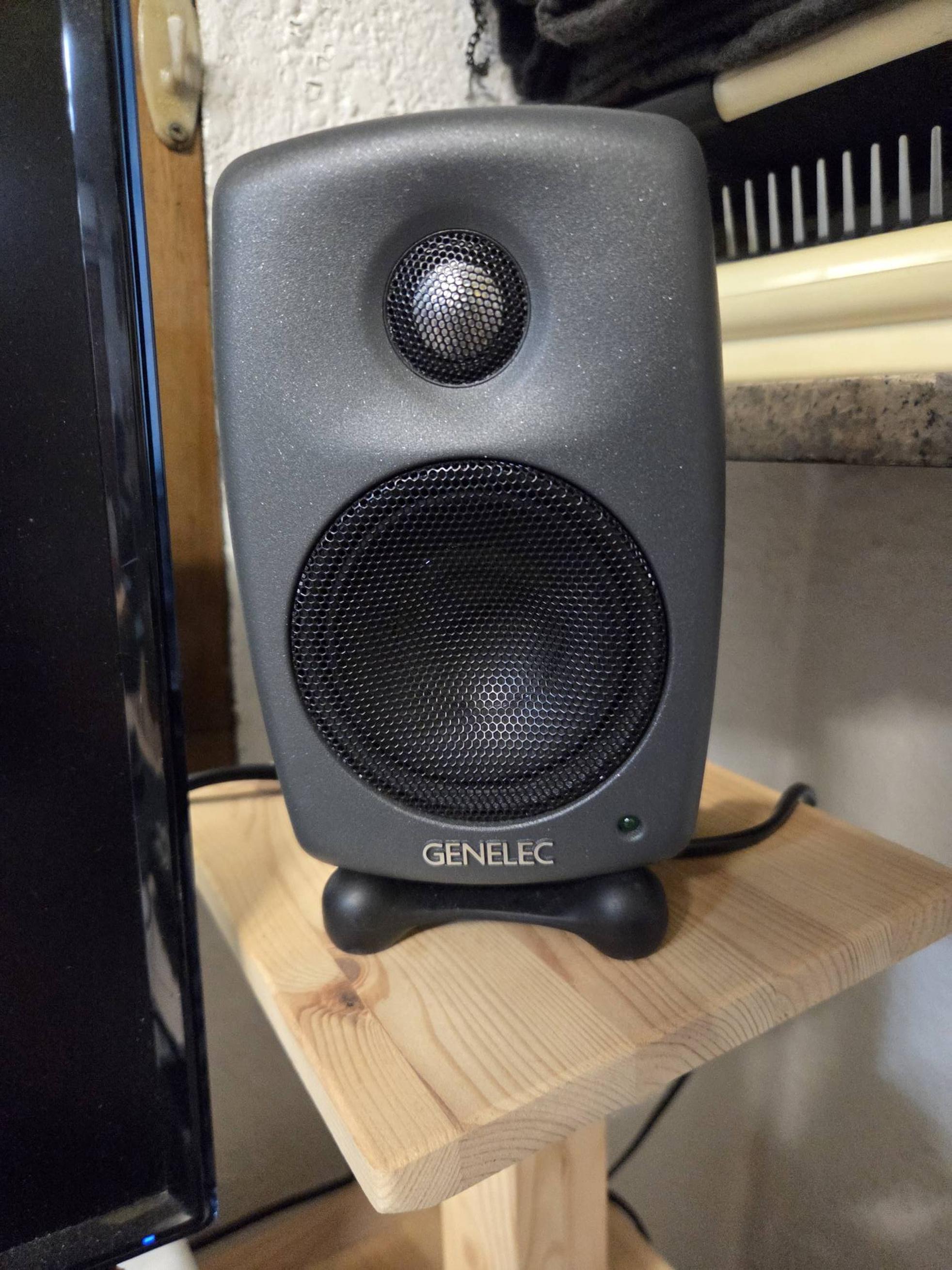 Genelec genelec 8010a 1조