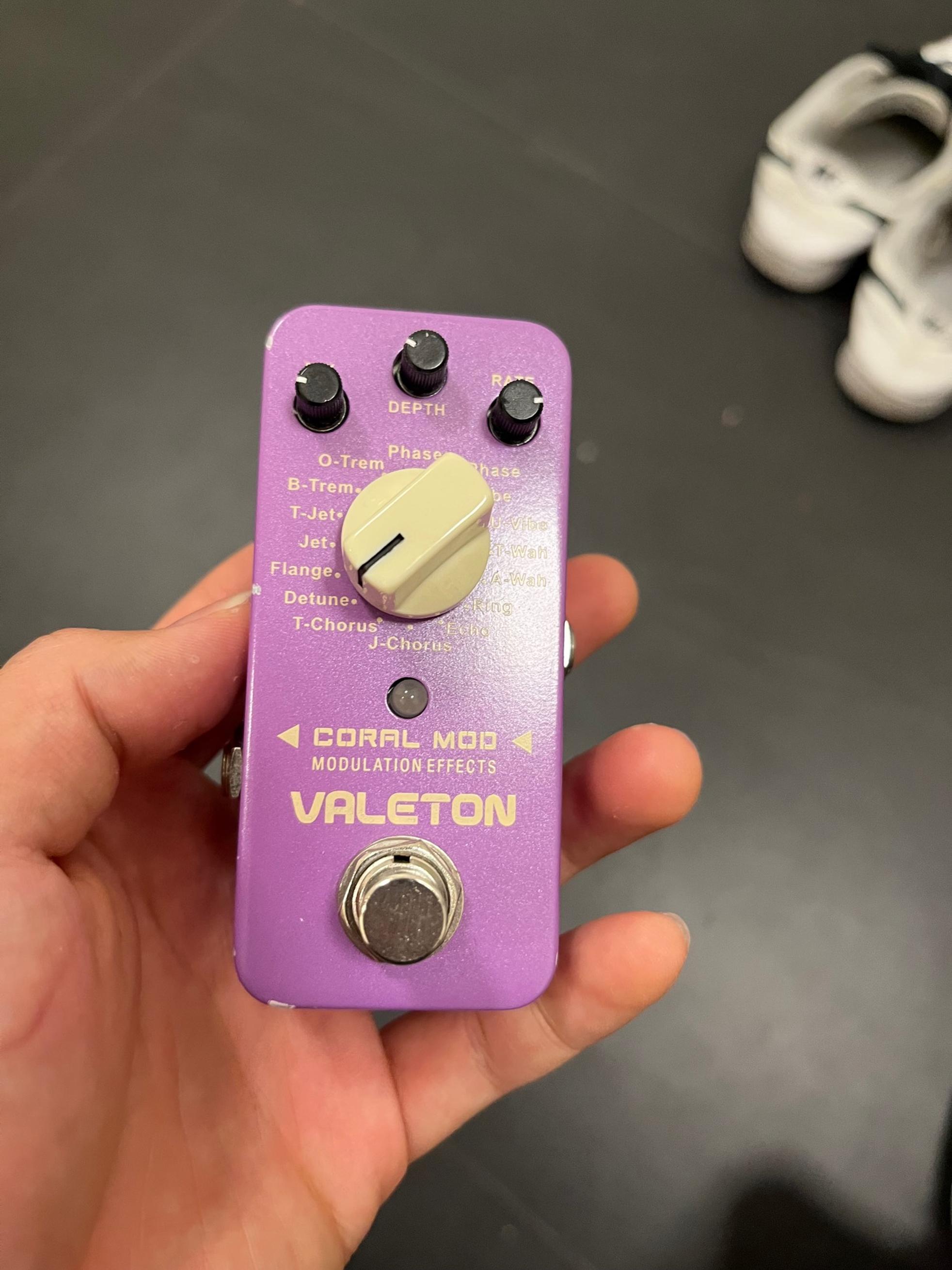 Valeton Coral Mod와 미니 Chorus 같이 판매합니다!