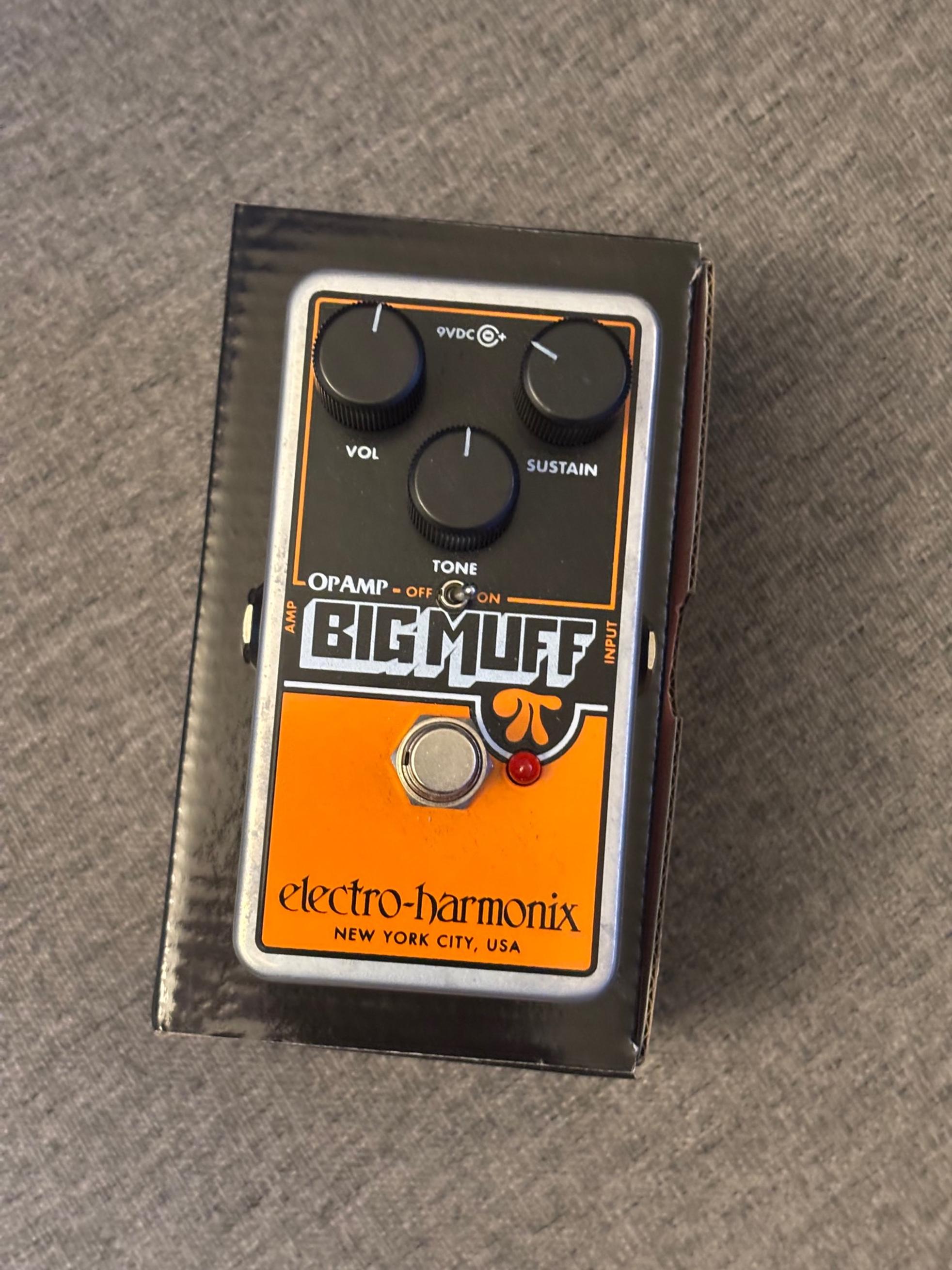 Electro-Harmonix Op-amp Big Muff Pi