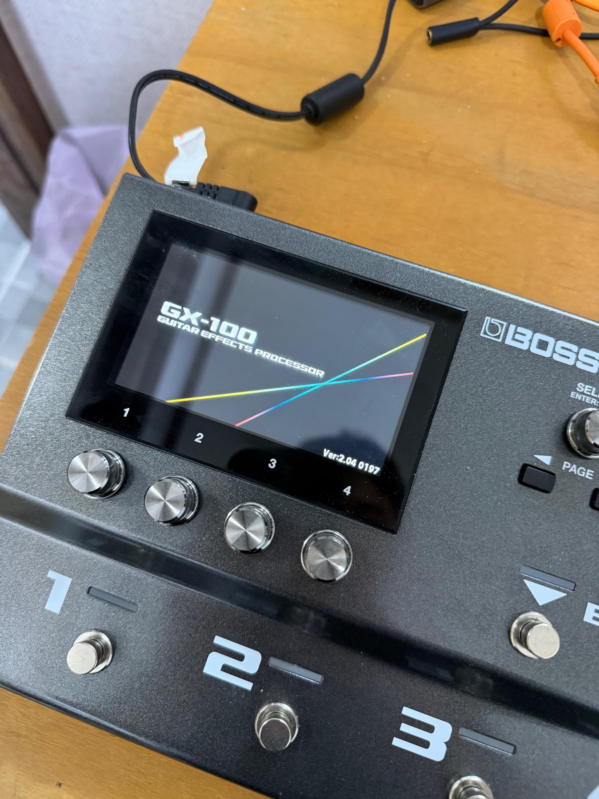 BOSS GX-100 Guitar Effects Processor