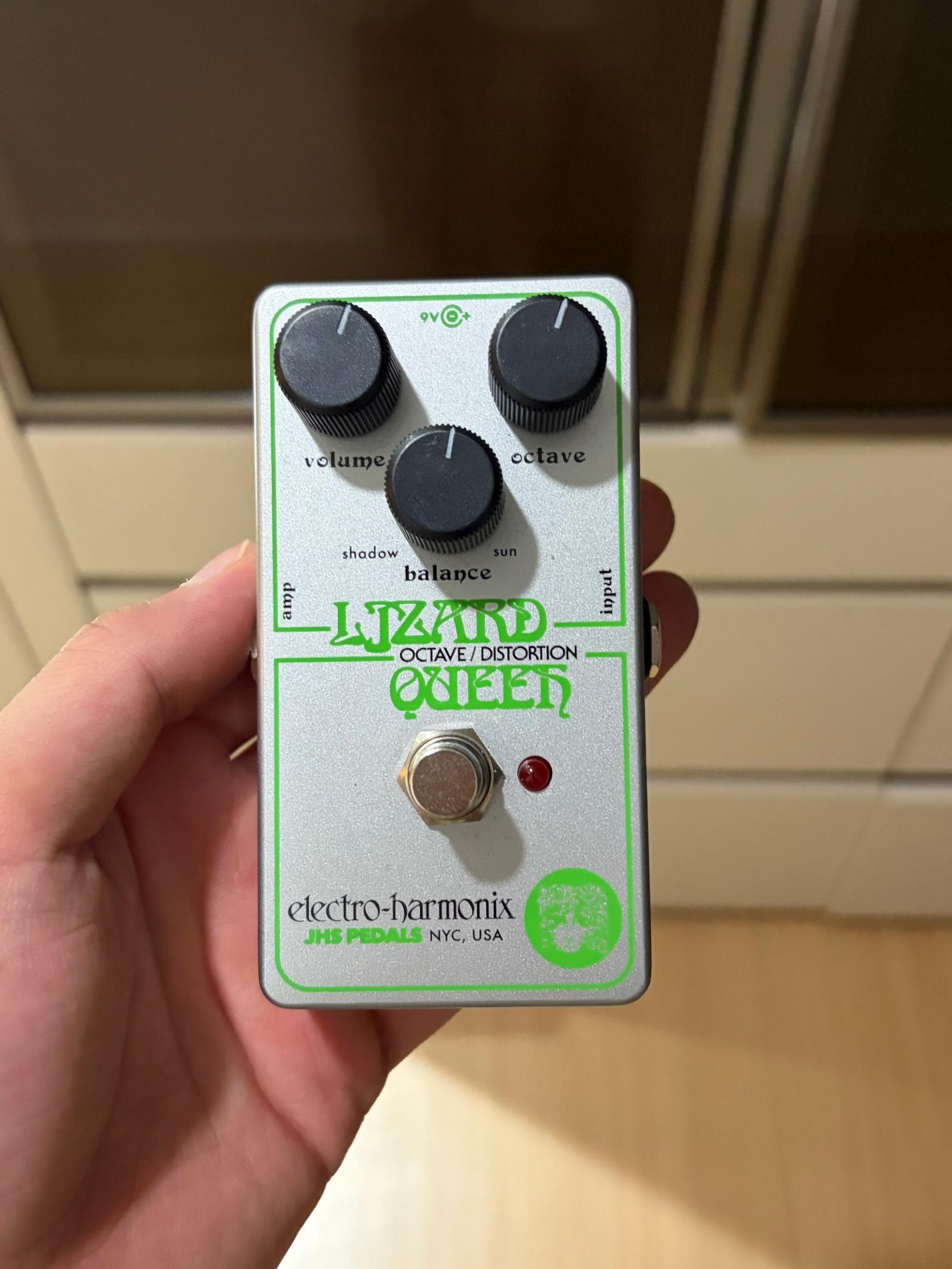 Electro-Harmonix Lizard Queen