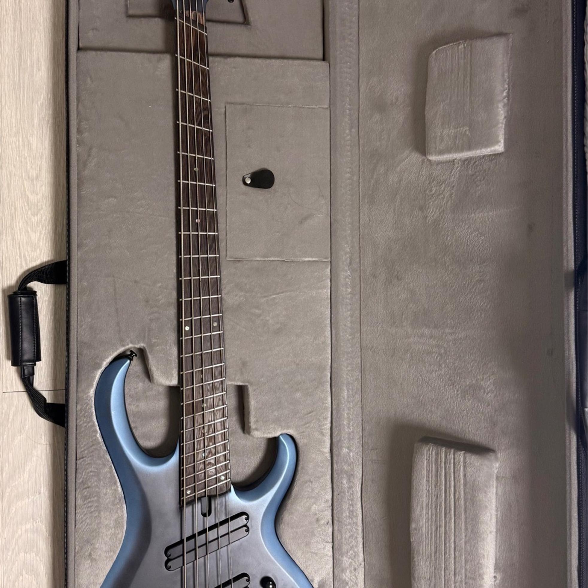 Ibanez BTB605MS 사진 1