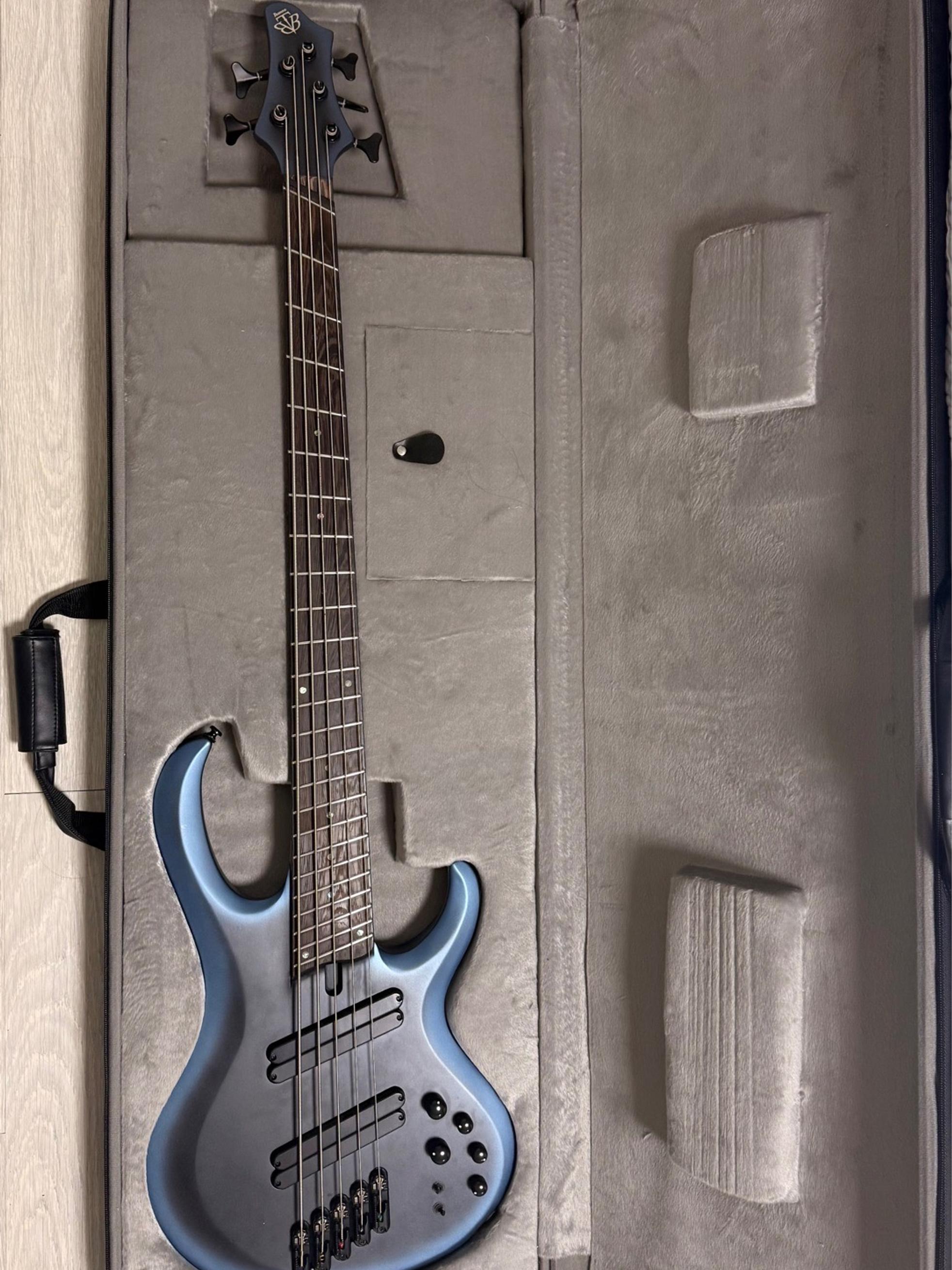 Ibanez BTB605MS