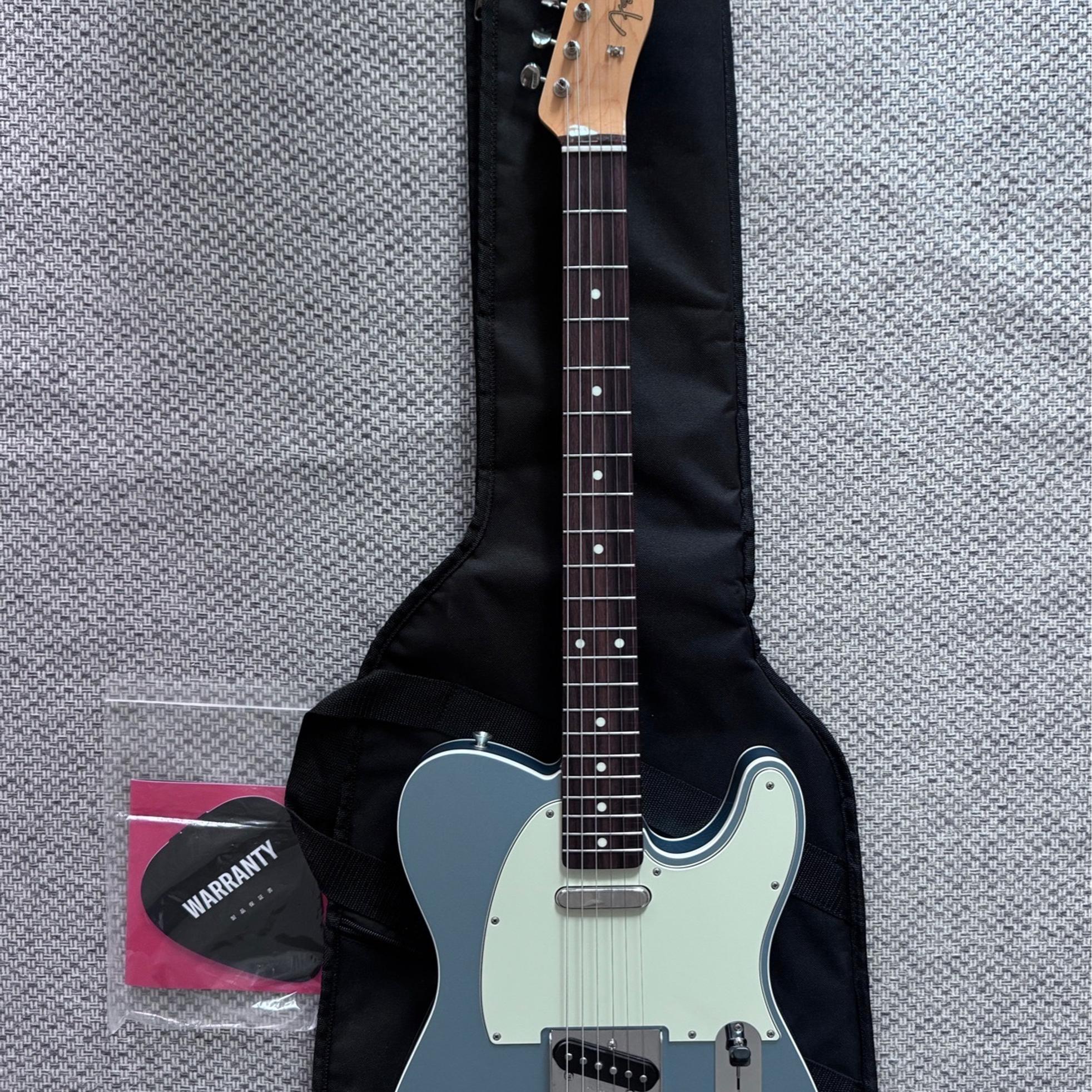 Fender FSR Traditional 2 60s Telecaster Iceblue Metallic 사진 8