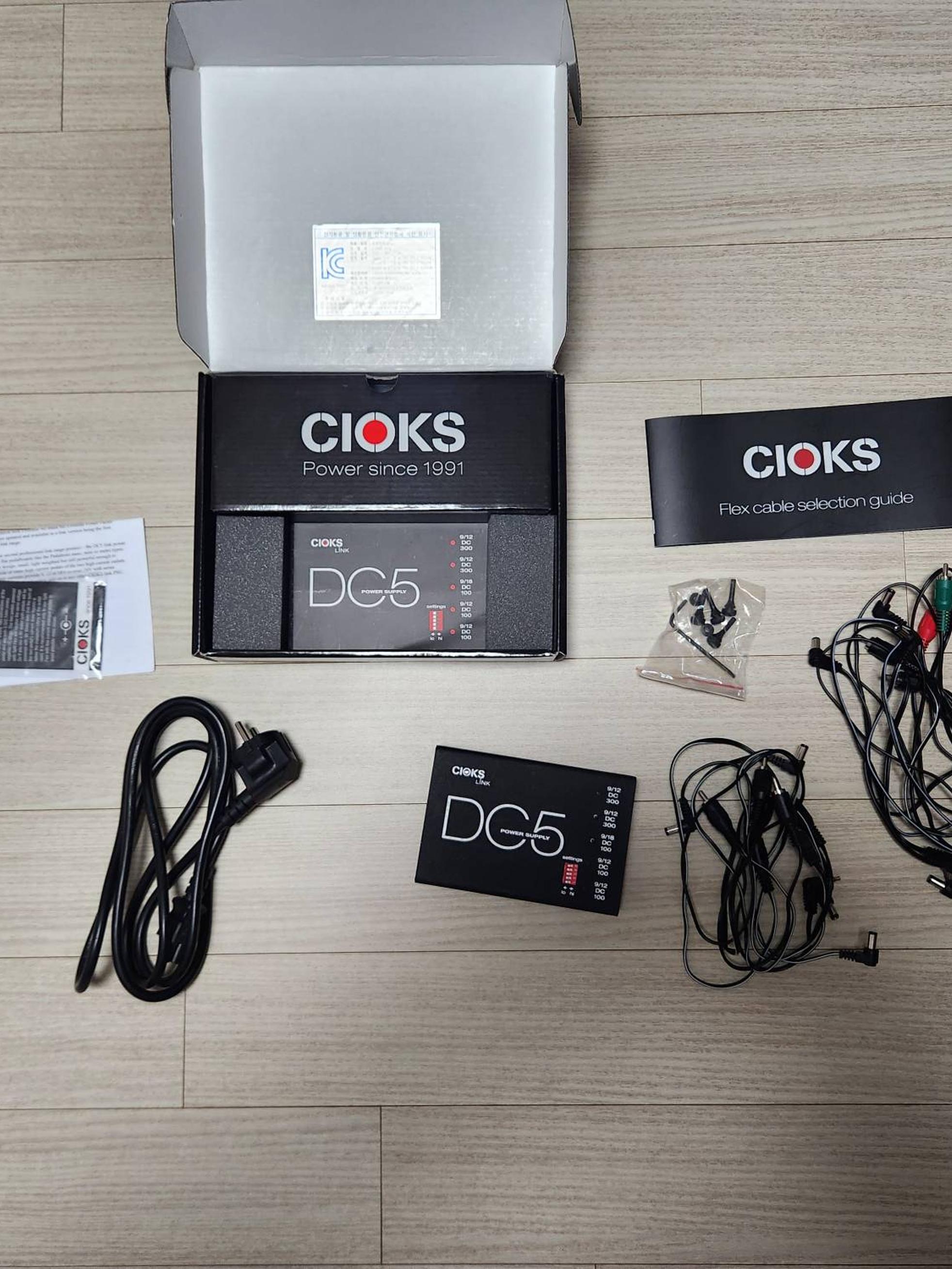 Cioks 치옥스 DC5 페달보드 파워서플라이
