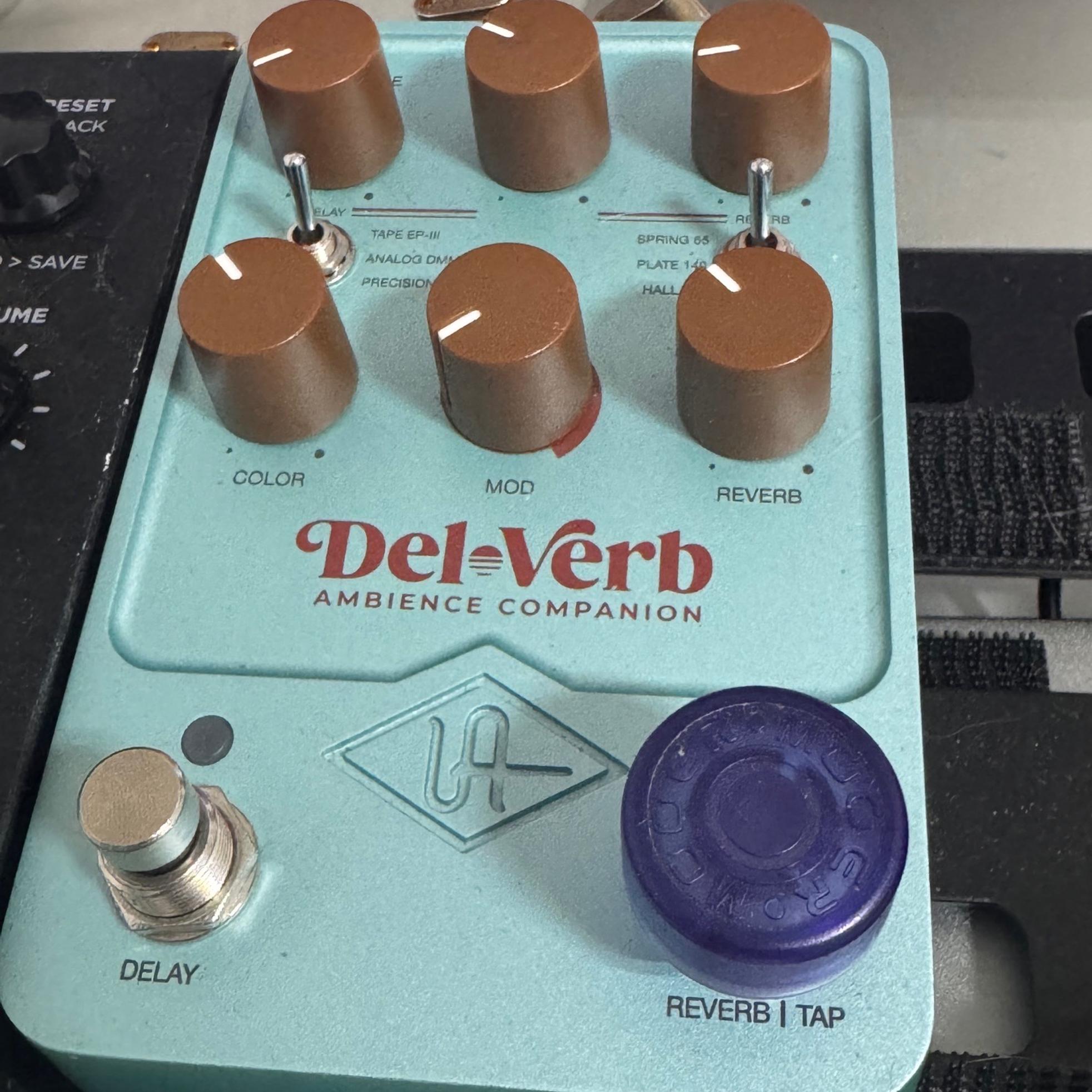 Universal Audio Del-Verb 사진 2