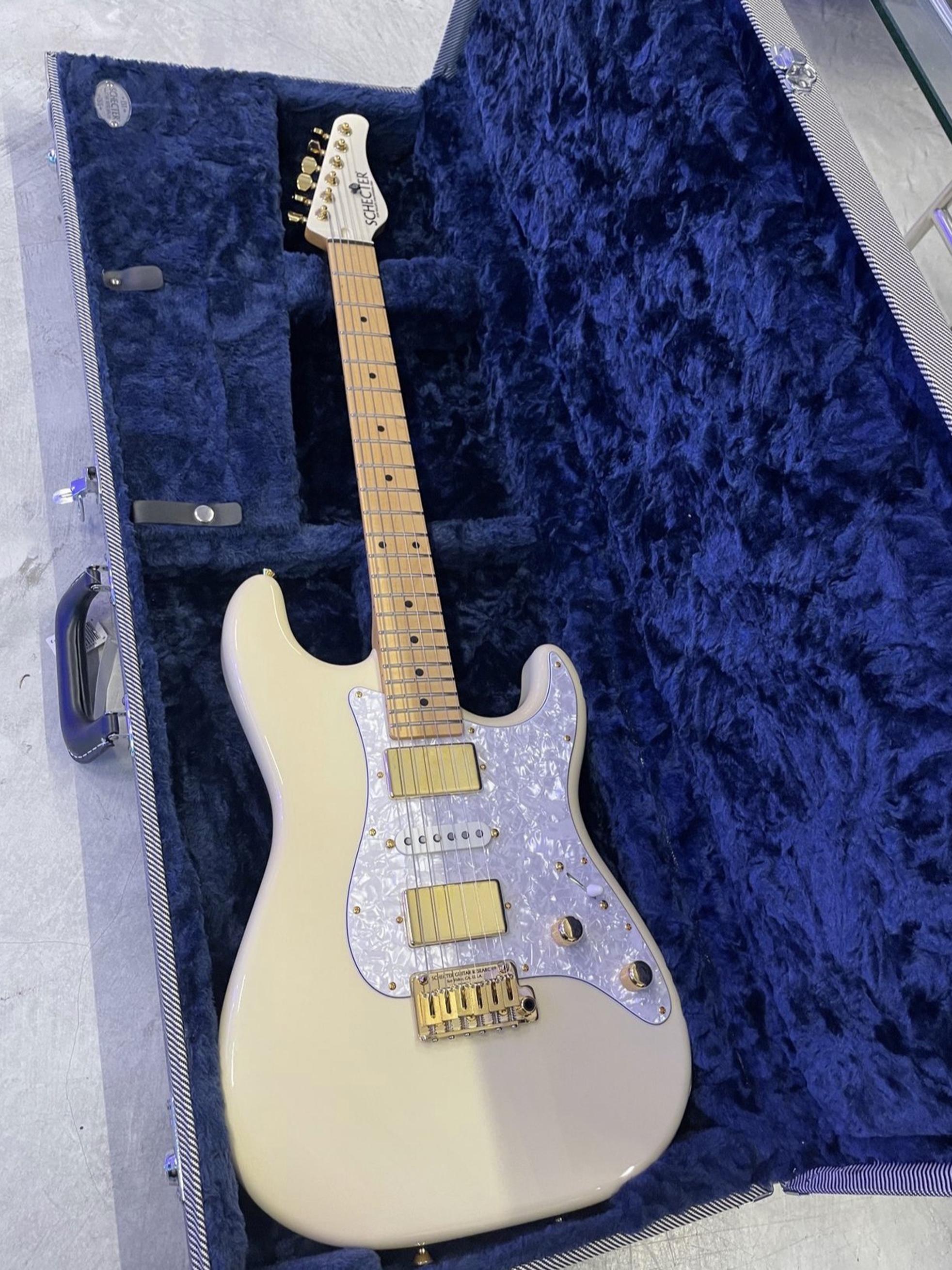 Schecter USA Custom Shop hsh