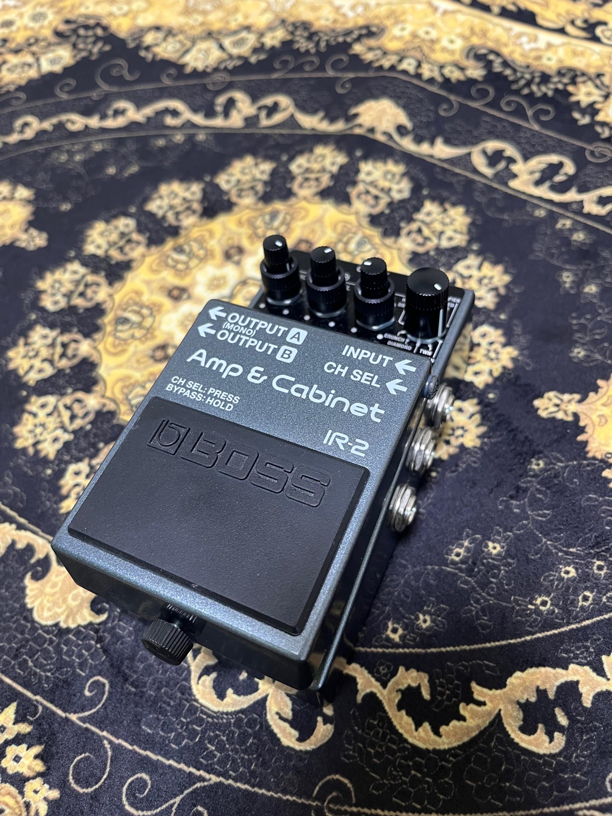 BOSS IR-2 Amp & Cabinet