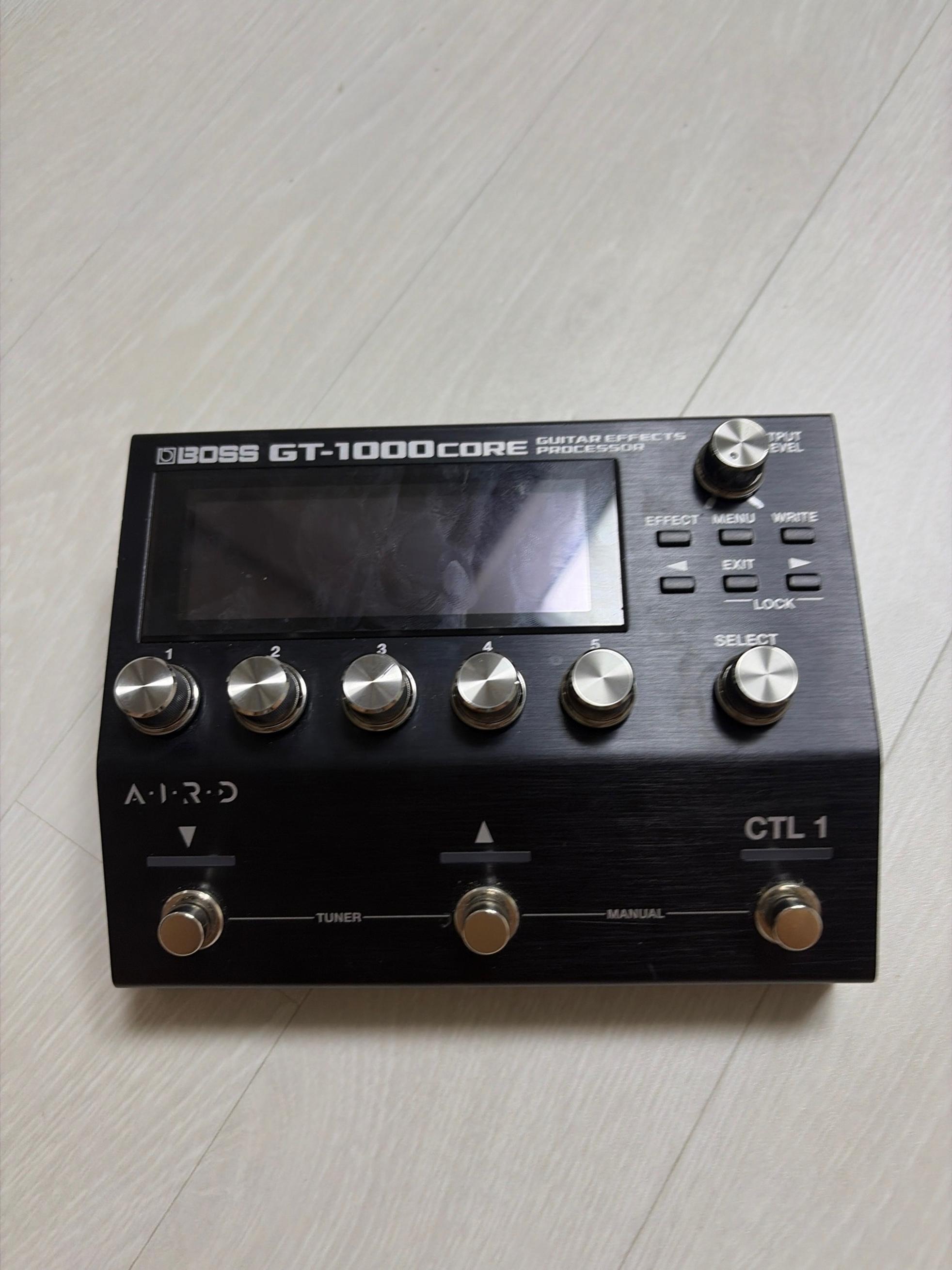 BOSS GT-1000CORE Guitar Effects Processor 판매 및 교환합니다