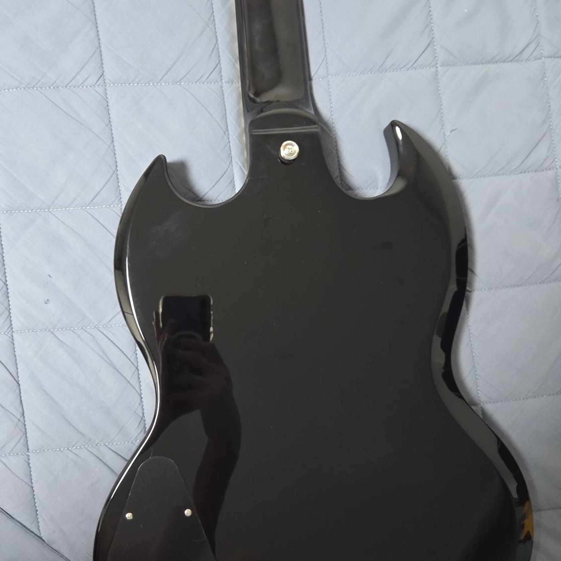 Epiphone 에피폰 SG Standard 블랙 신품급 판매합니다 사진 4