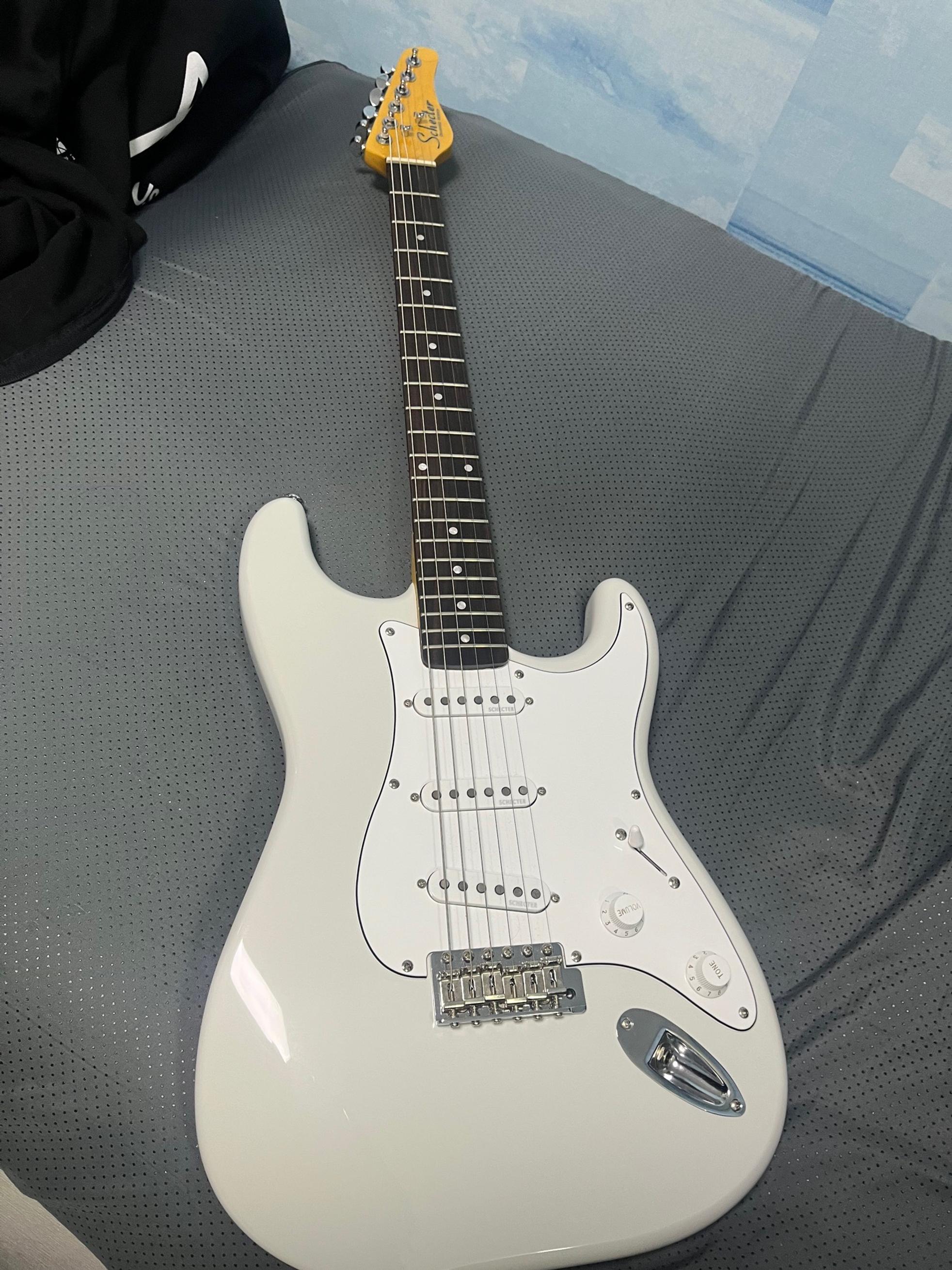 Schecter 쉑터 트레디셔널 스탠다드 (Schecter Traditional standard) sss 