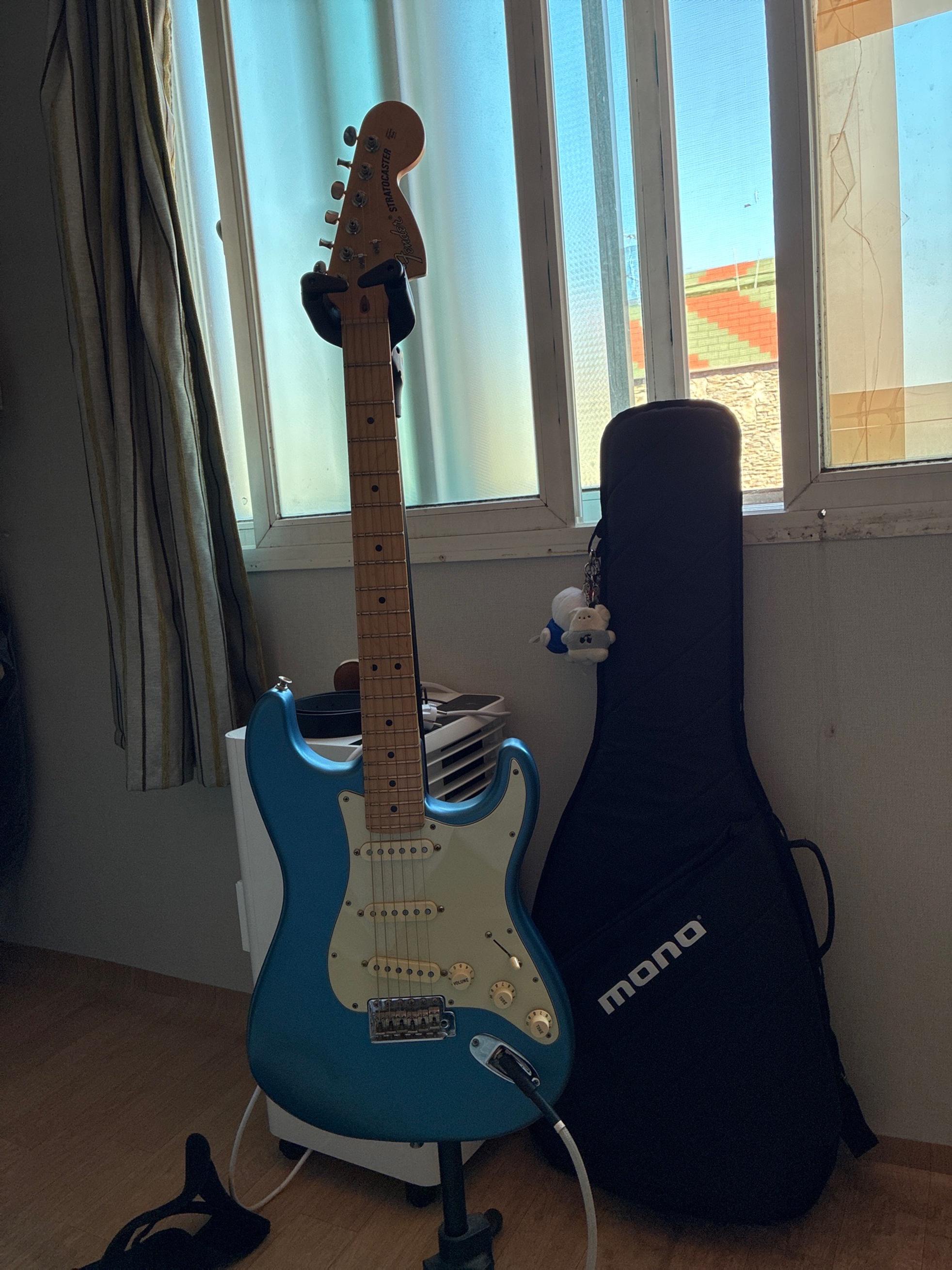Fender 펜더 퍼포머 스트라토캐스터 판매합니다