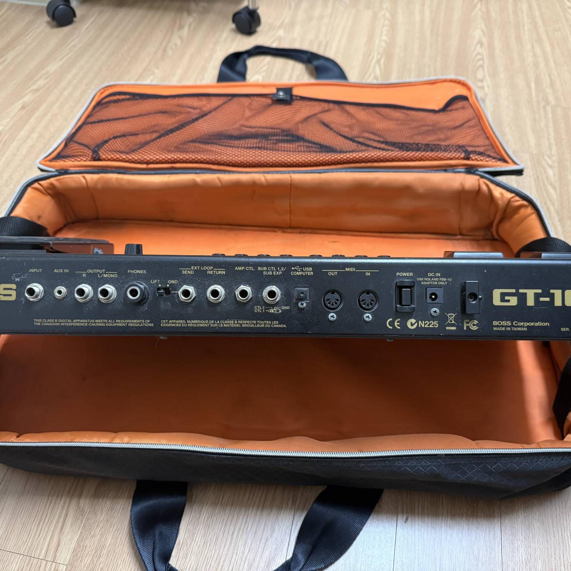 BOSS BOSS GT 100 (feat. Johnny Marr / 조니마) 사진 2