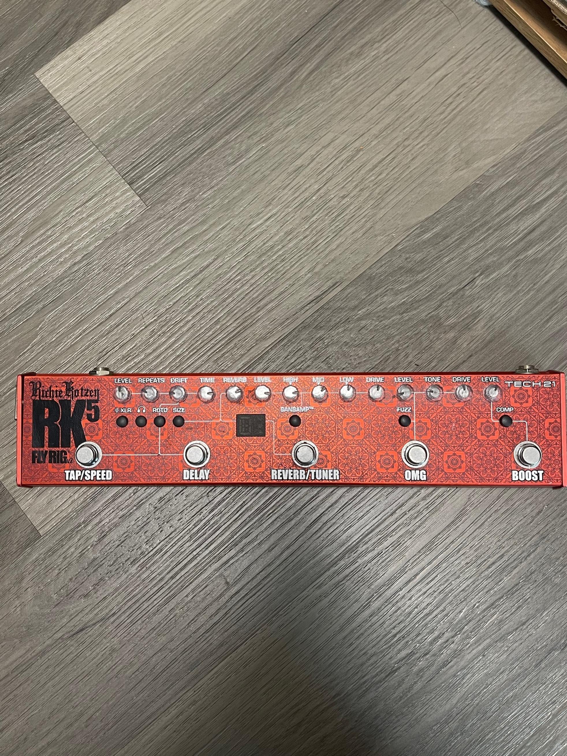 Tech 21 NYC  🎸 Tech21 Richie Kotzen RK5 Fly Rig - 리치 코젠 시그니처 