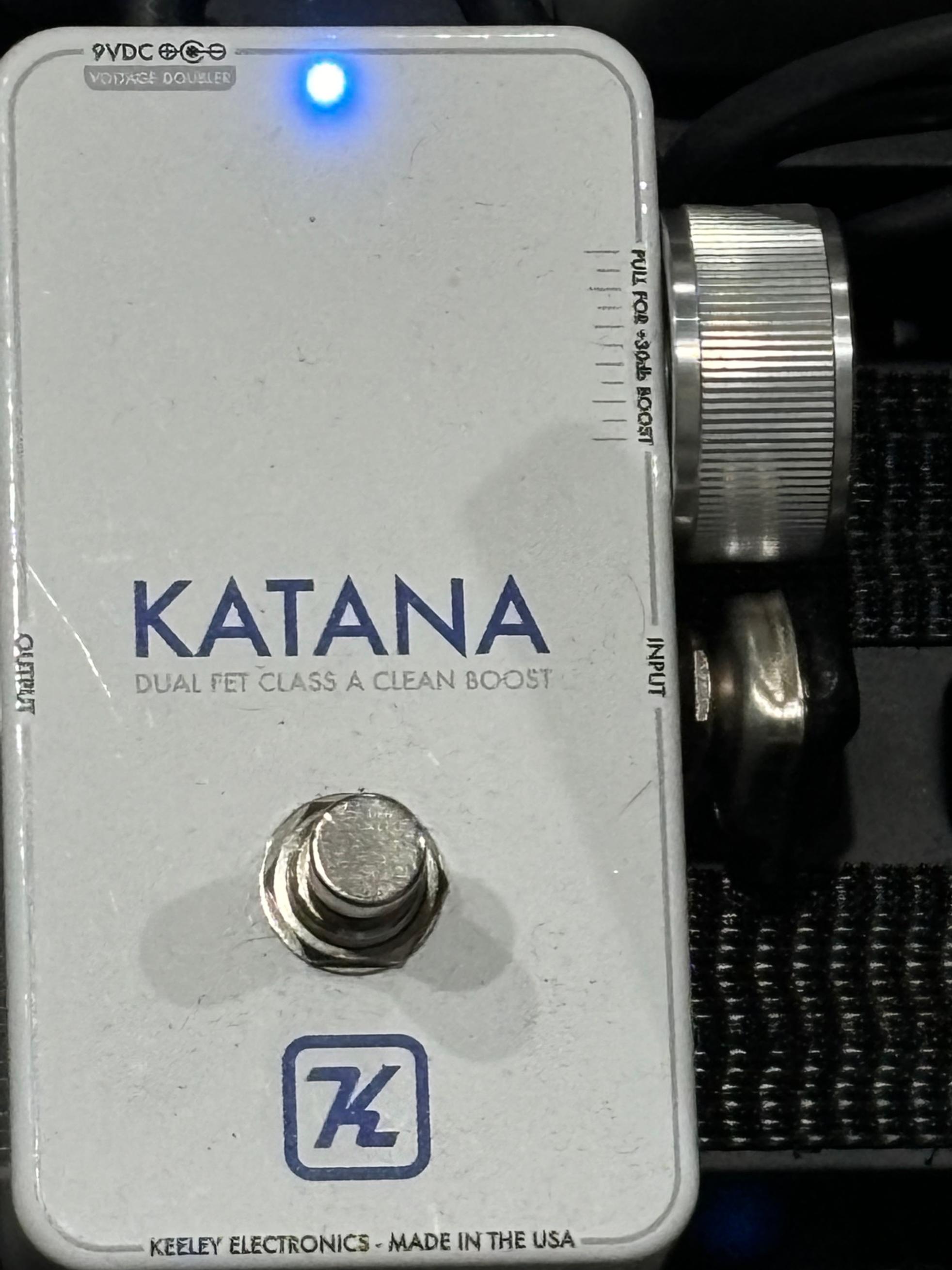 Keeley Katana (Throwback White)