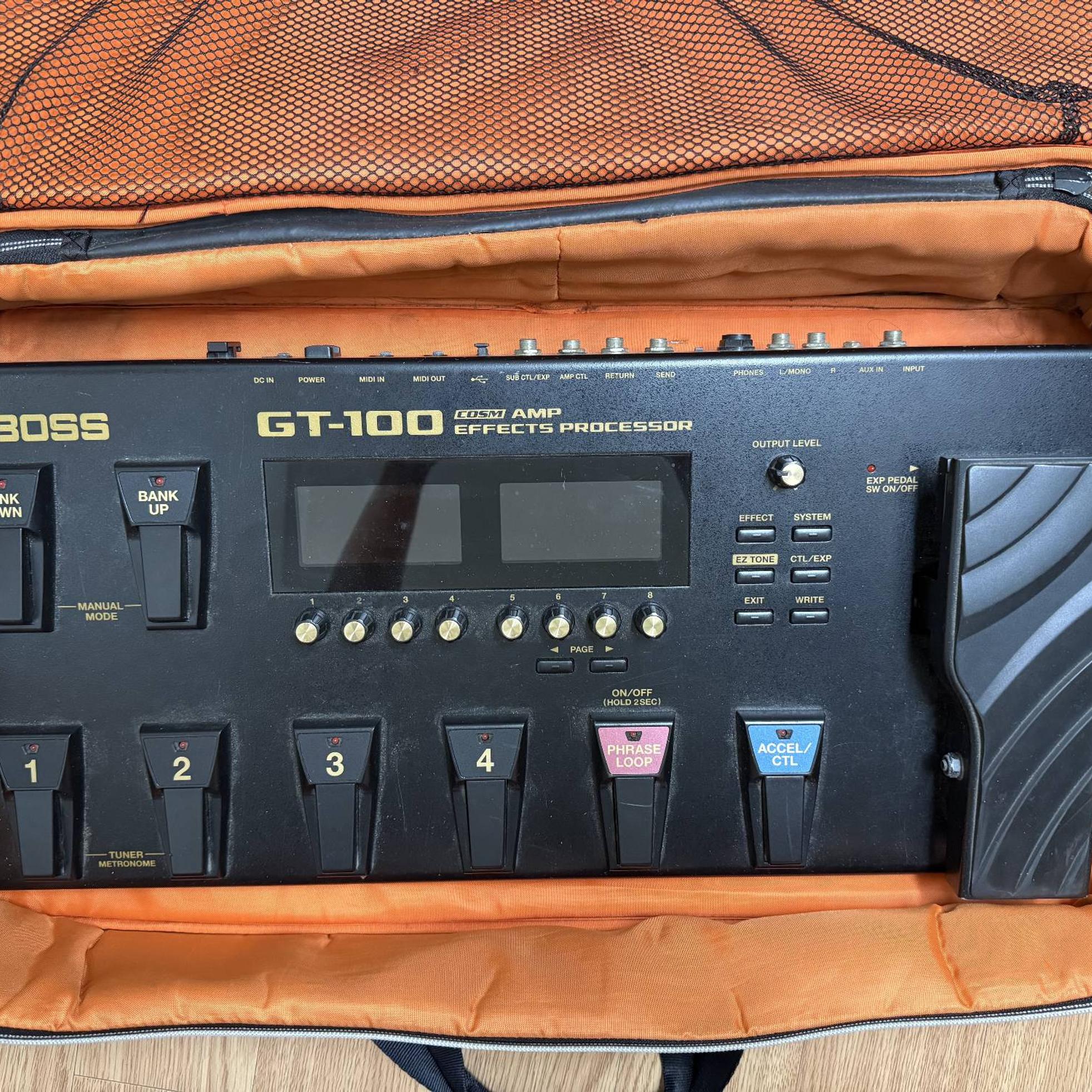 BOSS BOSS GT 100 (feat. Johnny Marr / 조니마) 사진 1