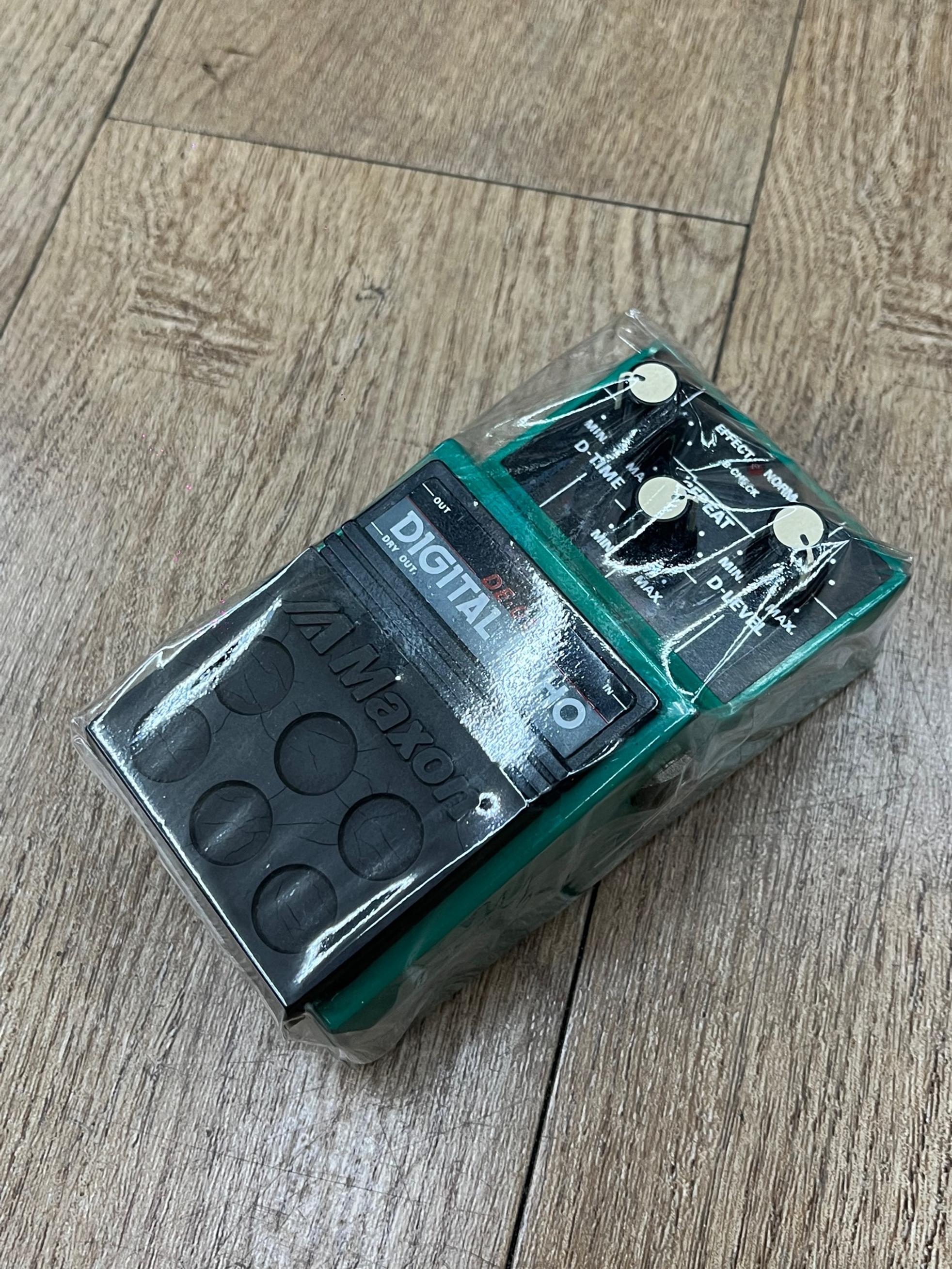 Maxon DE-01 Digital Echo