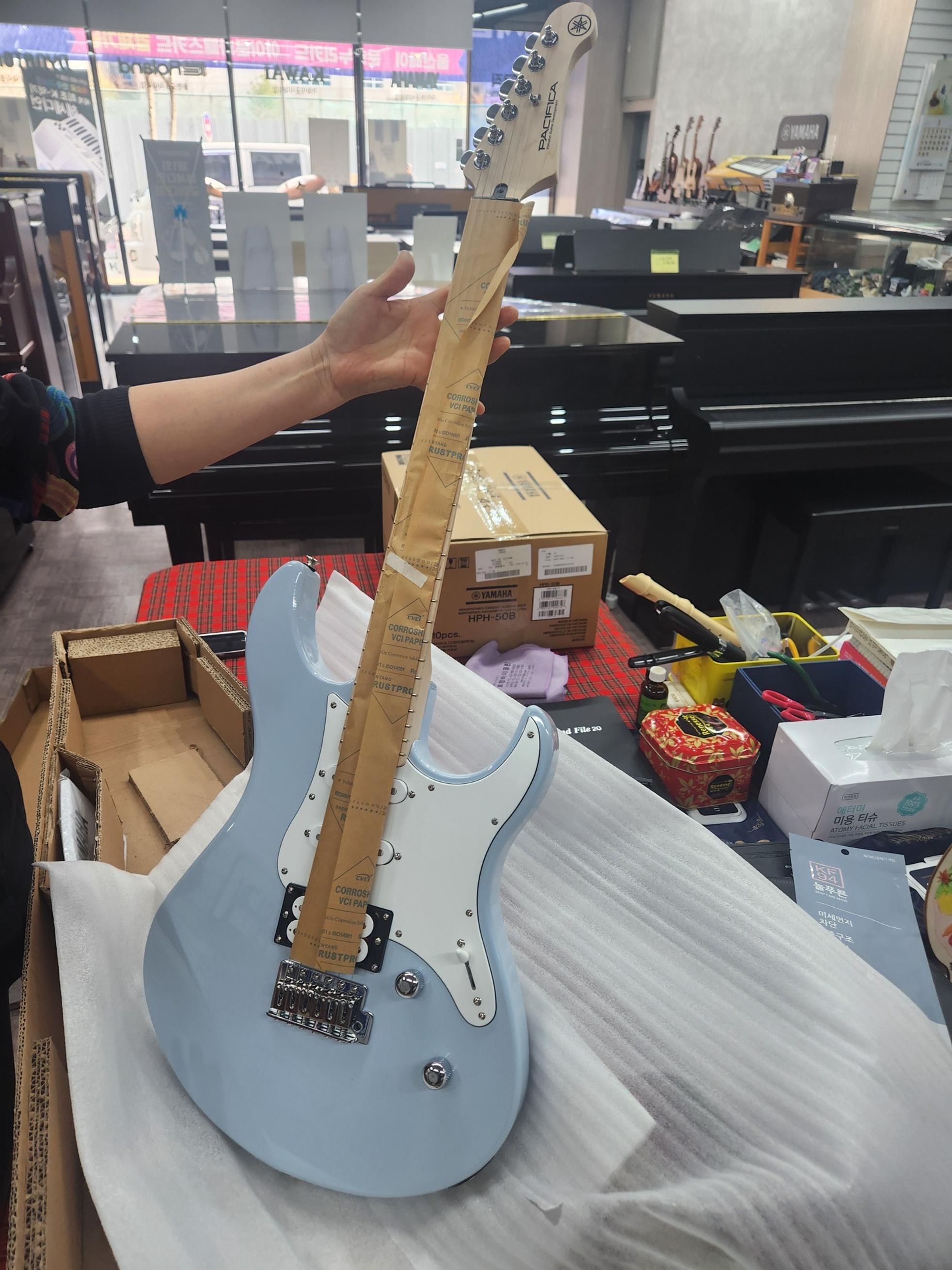 Yamaha Pacifica 112VM