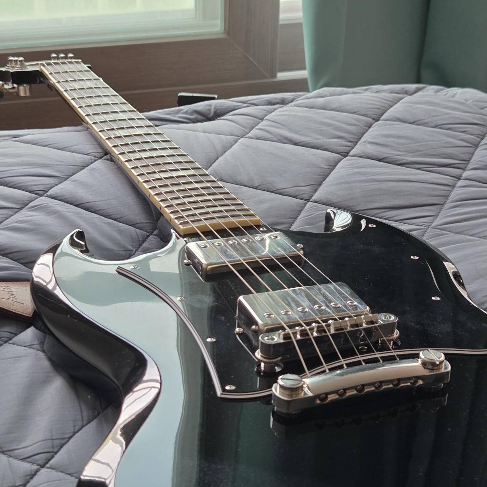 Epiphone 에피폰 SG Standard 블랙 신품급 판매합니다 사진 1