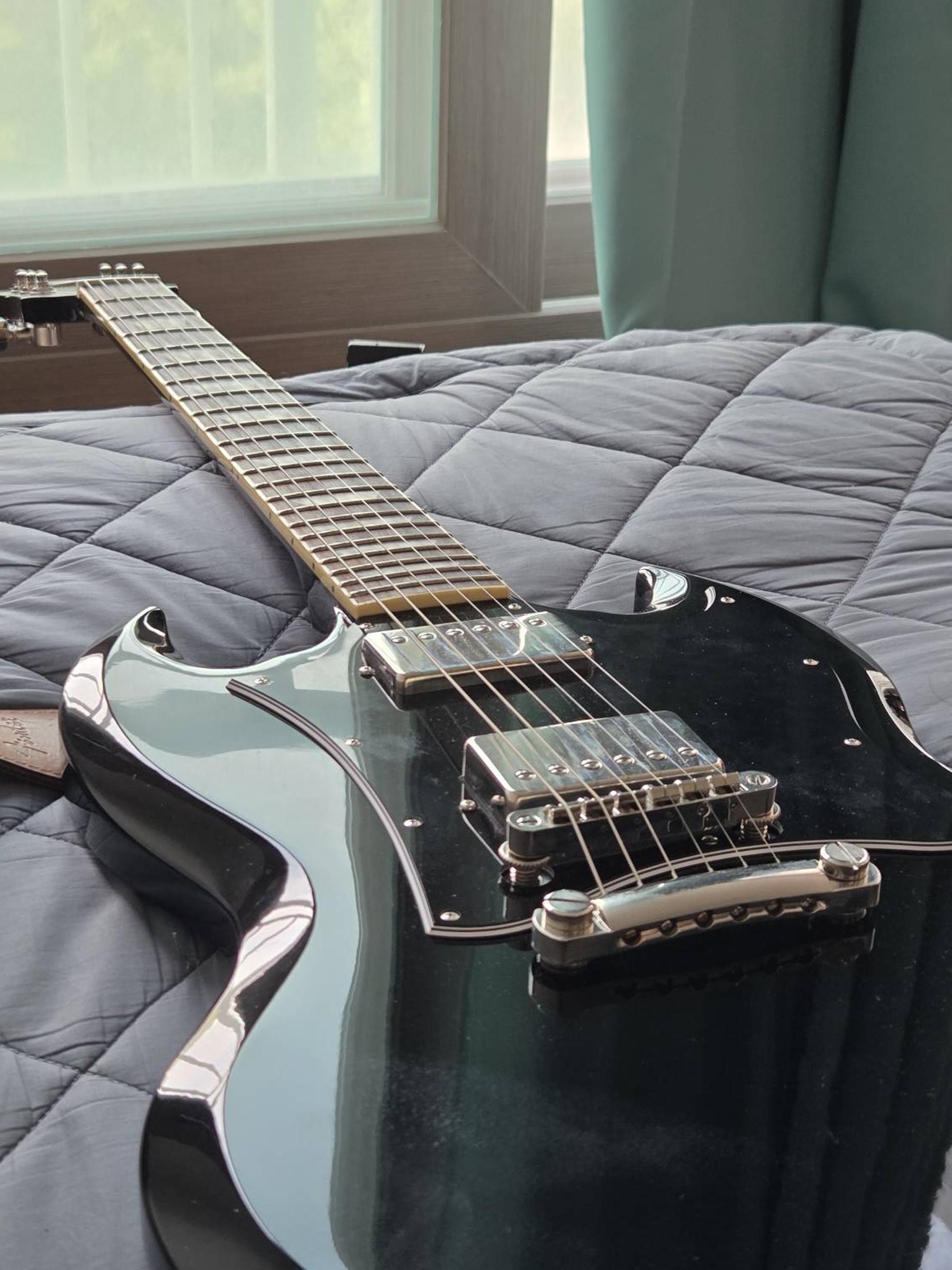 Epiphone 에피폰 SG Standard 블랙 신품급 판매합니다