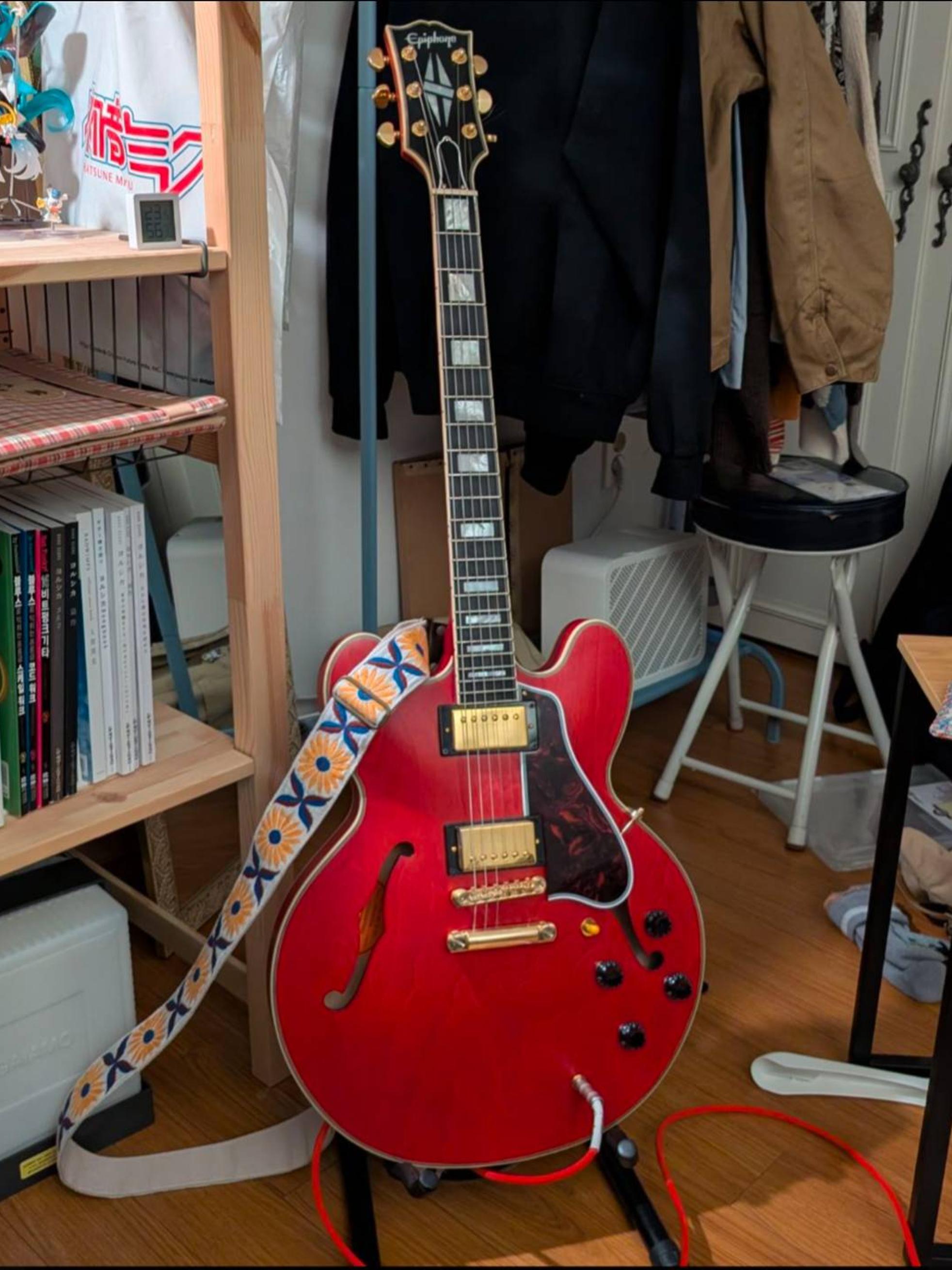 Epiphone Epiphone Inspired By Gibson 1959 ES-355 Cherry Red