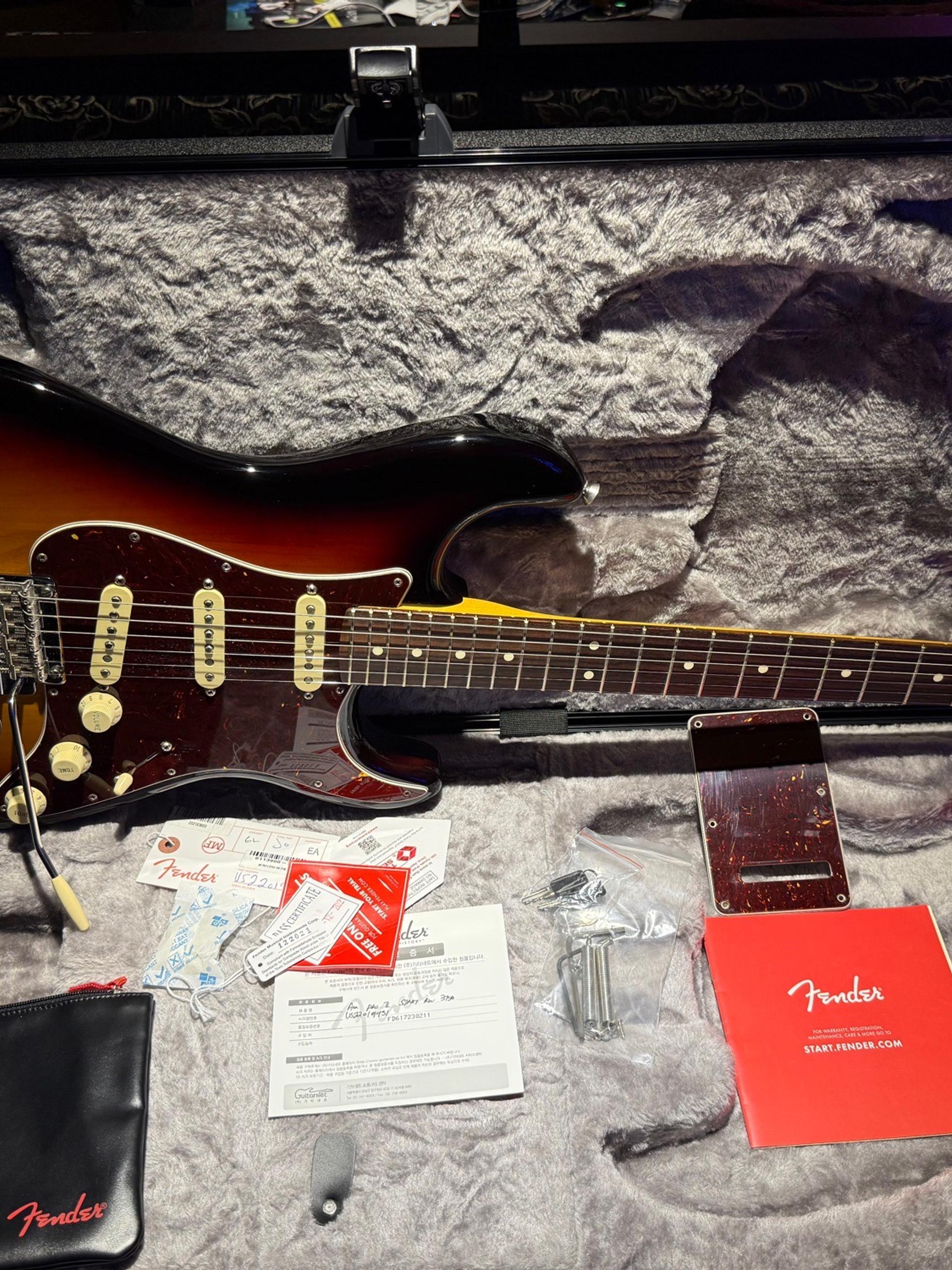 Fender (판매/교환) Fender american professional2 아프로2 스트라토캐스