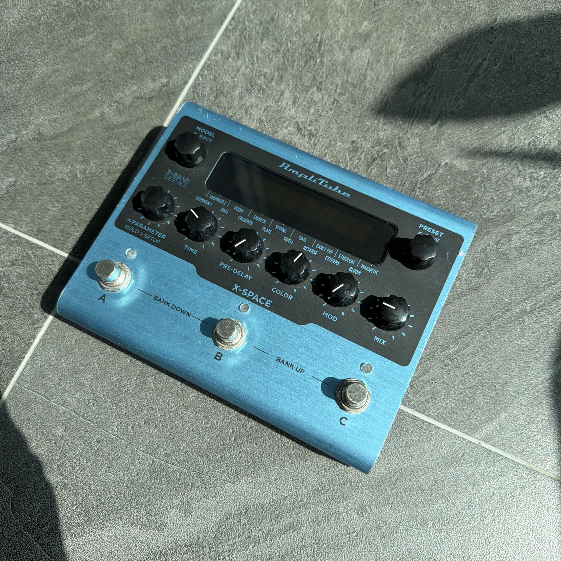 IK Multimedia X-Space 사진 1