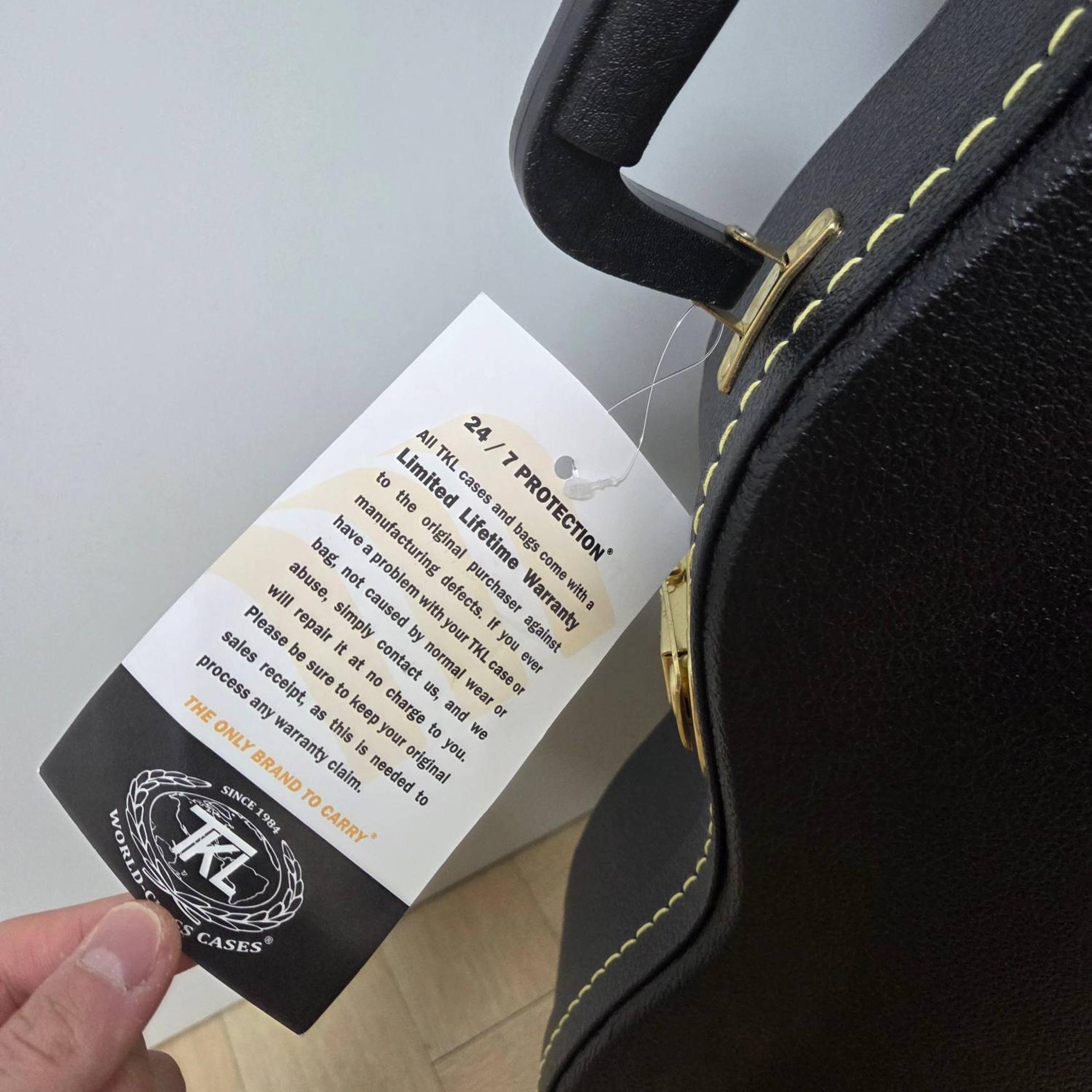 Gretsch (신품급) 그레치 펭귄 나이젤 핸드로프 시그니처 판매합니다 사진 2
