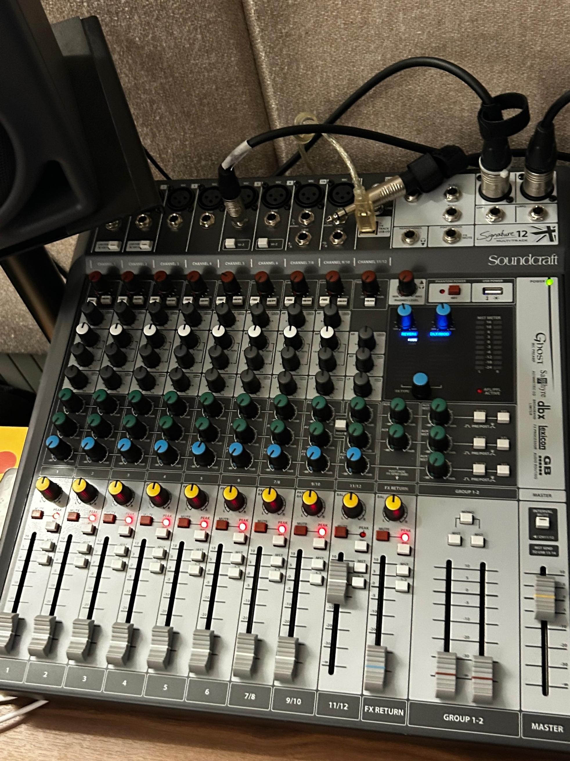 Soundcraft 사운드 크래프트 시그니처 12 mtk soundcraft signature