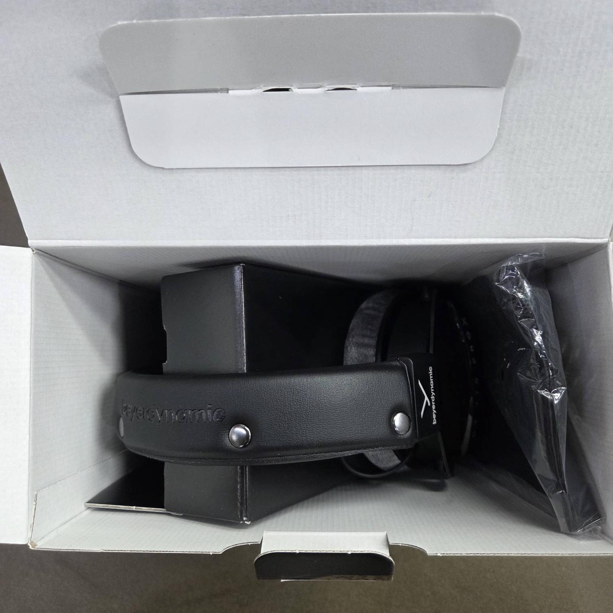 Beyerdynamic DT 770 PRO X 사진 3