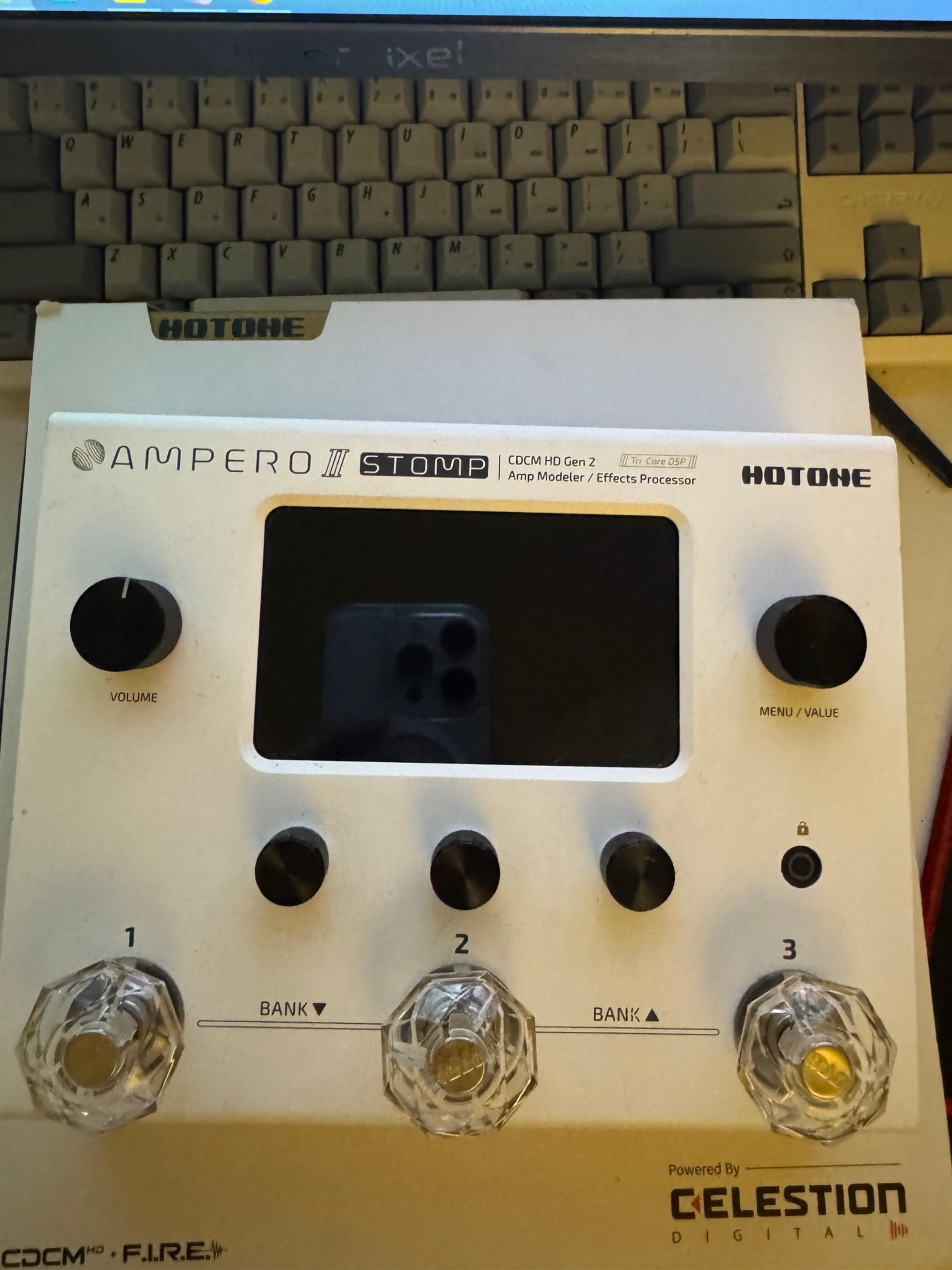 Hotone Ampero II Stomp