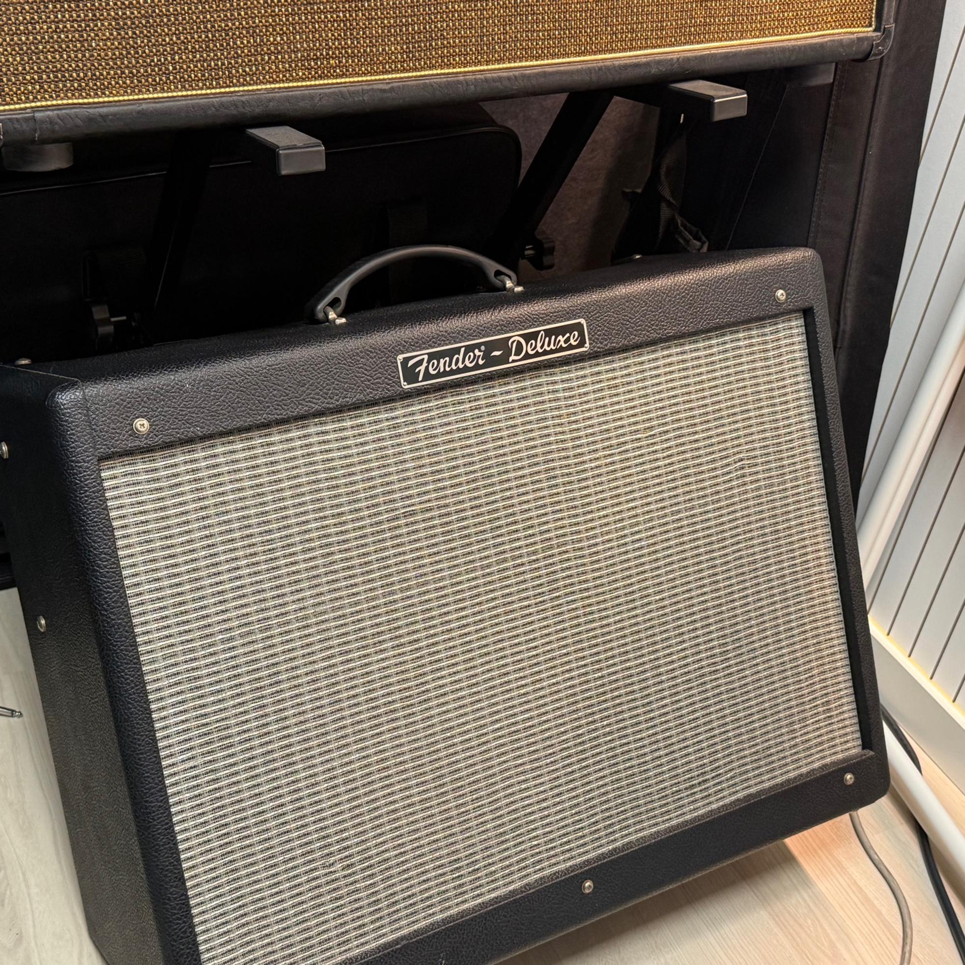 Fender 펜더 핫로드 디럭스 진공관 앰프 사진 2