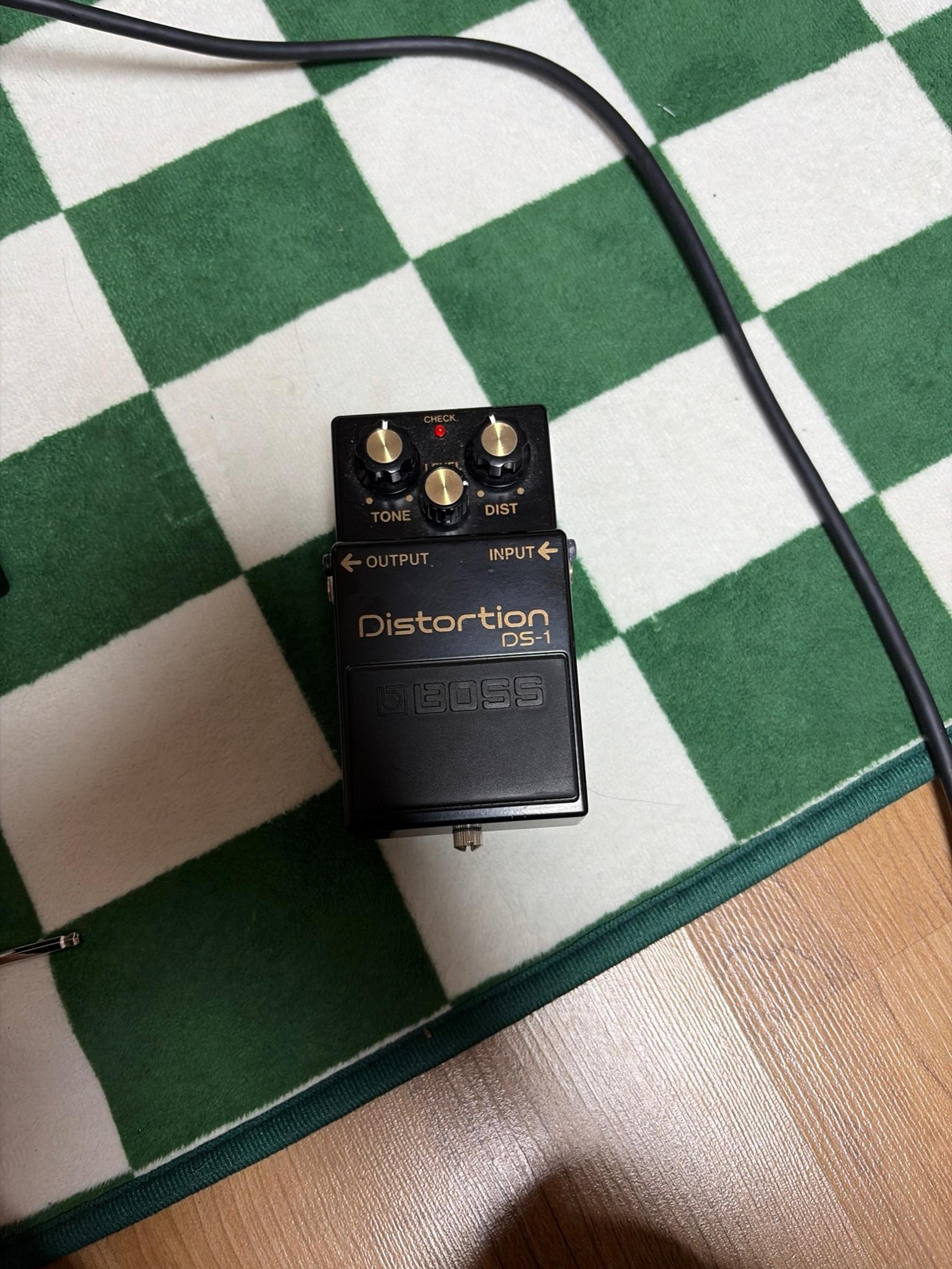 BOSS DS-1 Distortion 40주년