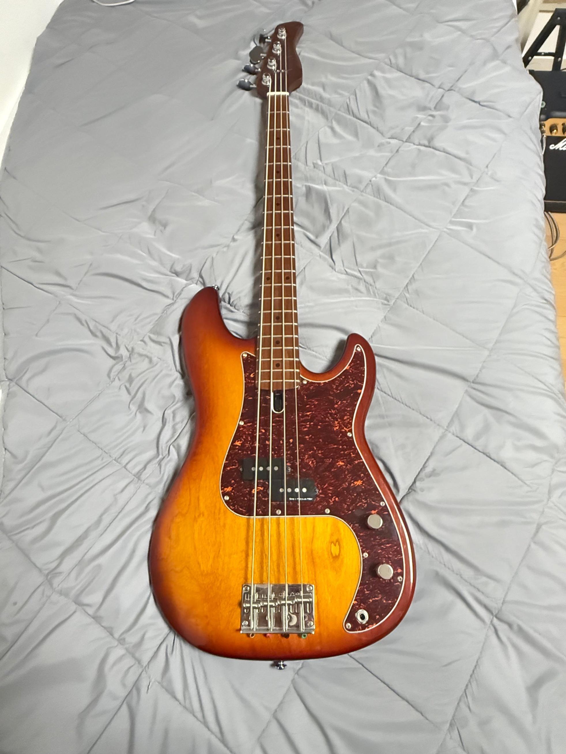 Sire Marcus Miller P5