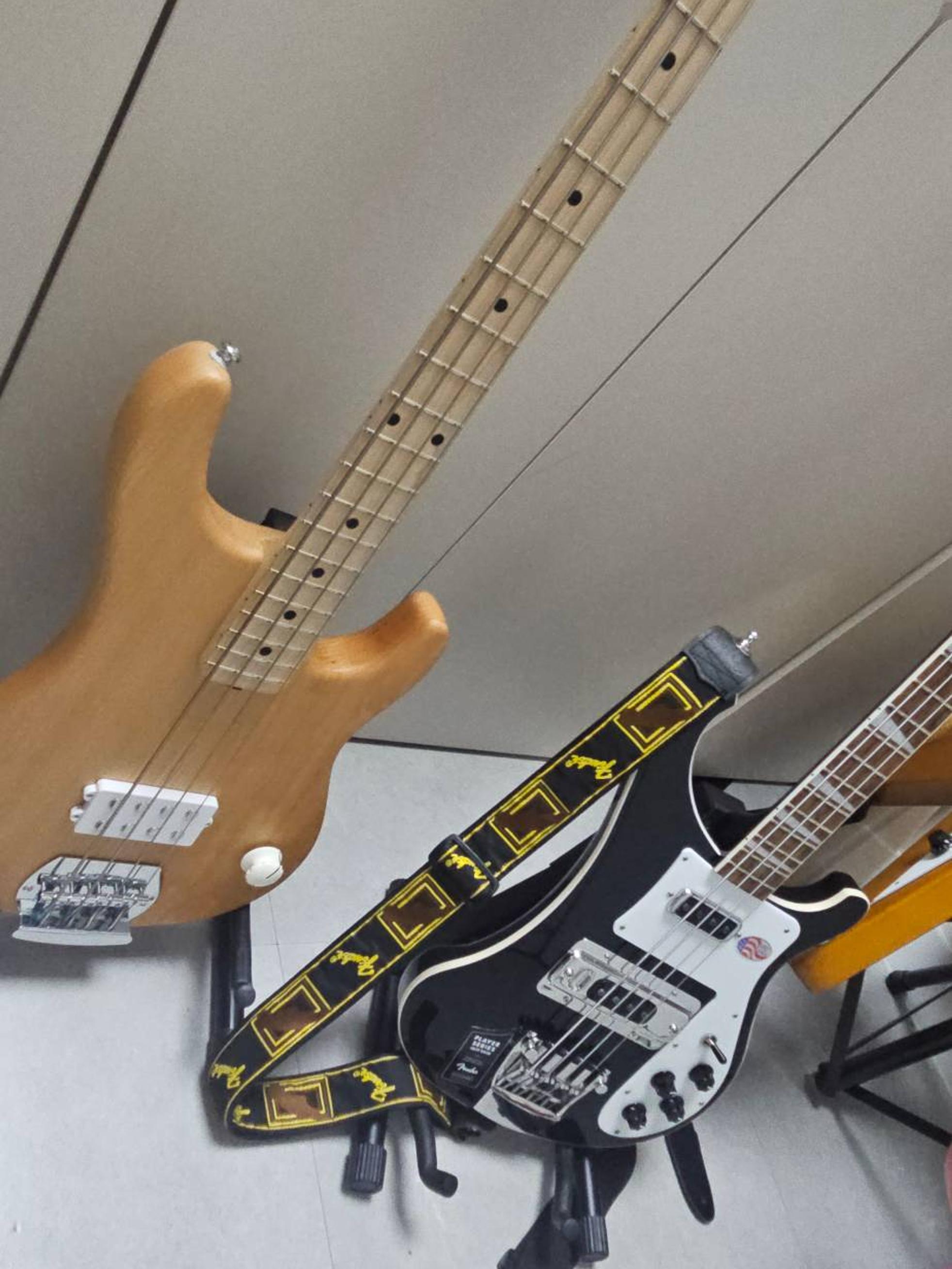 Sterling by Music Man 스털링 조다트 시그니처팔아요!