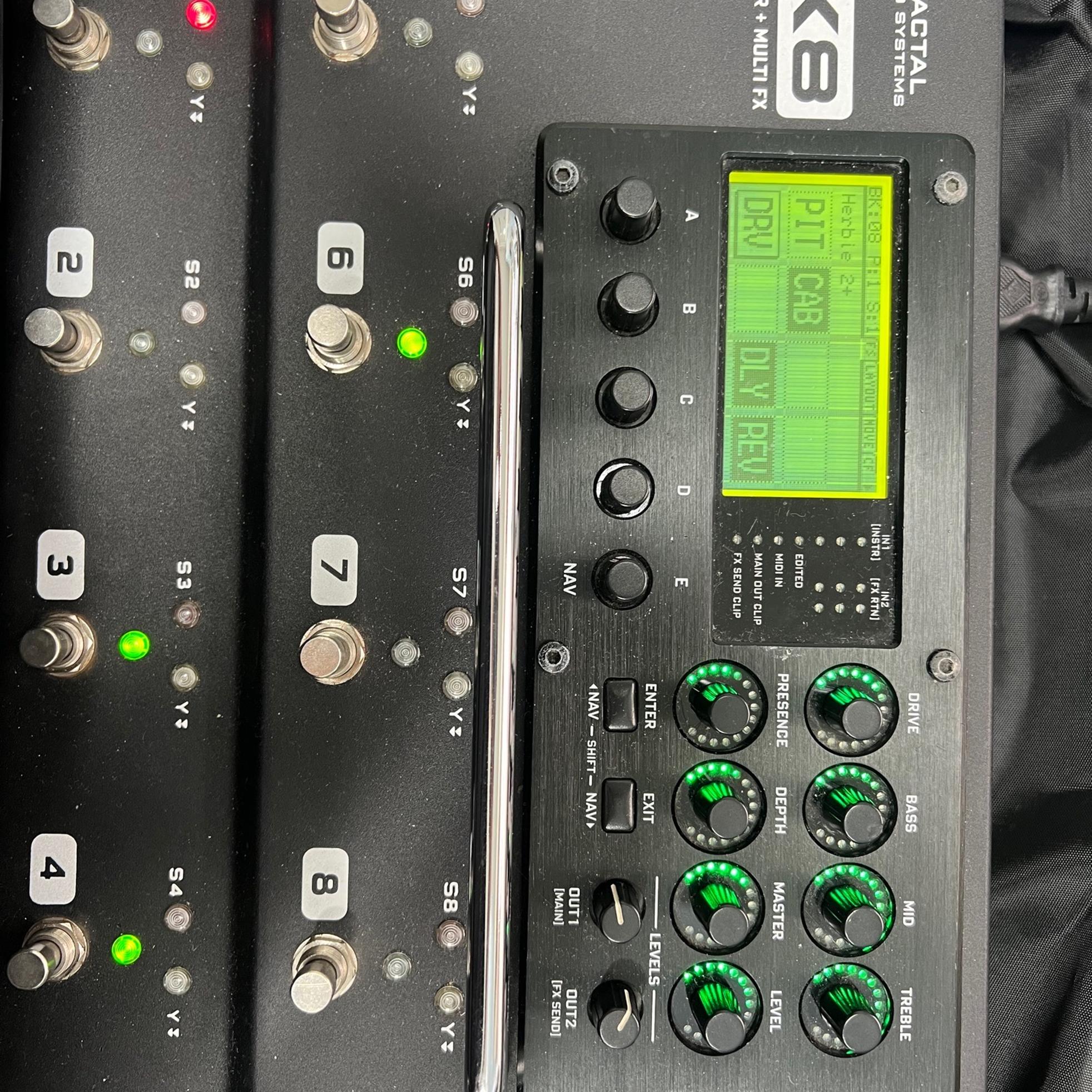 Fractal AX8 사진 3