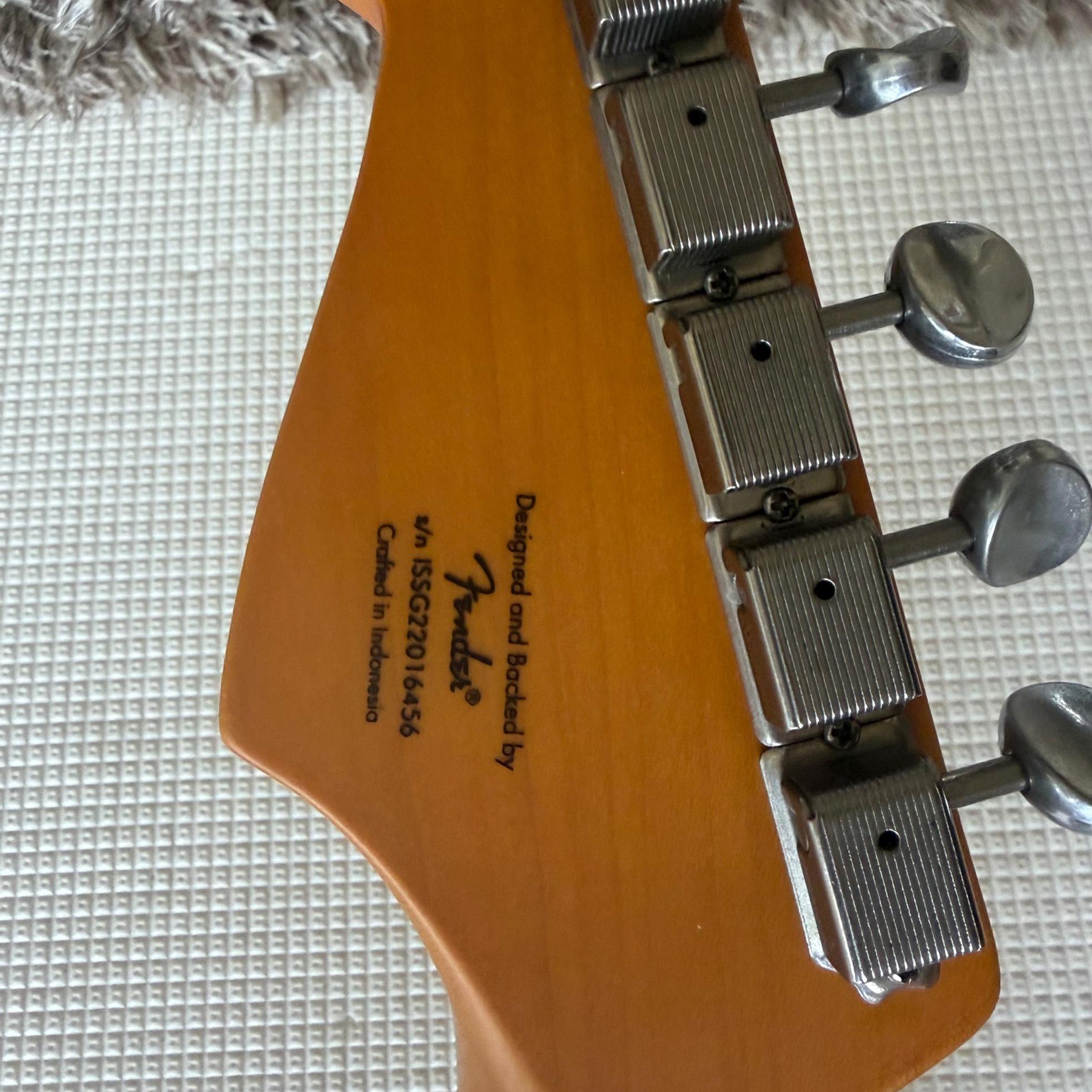 Squier Squier 스콰이어 40주년 스트라토캐스터 빈티지 에디션 팝니다 사진 4