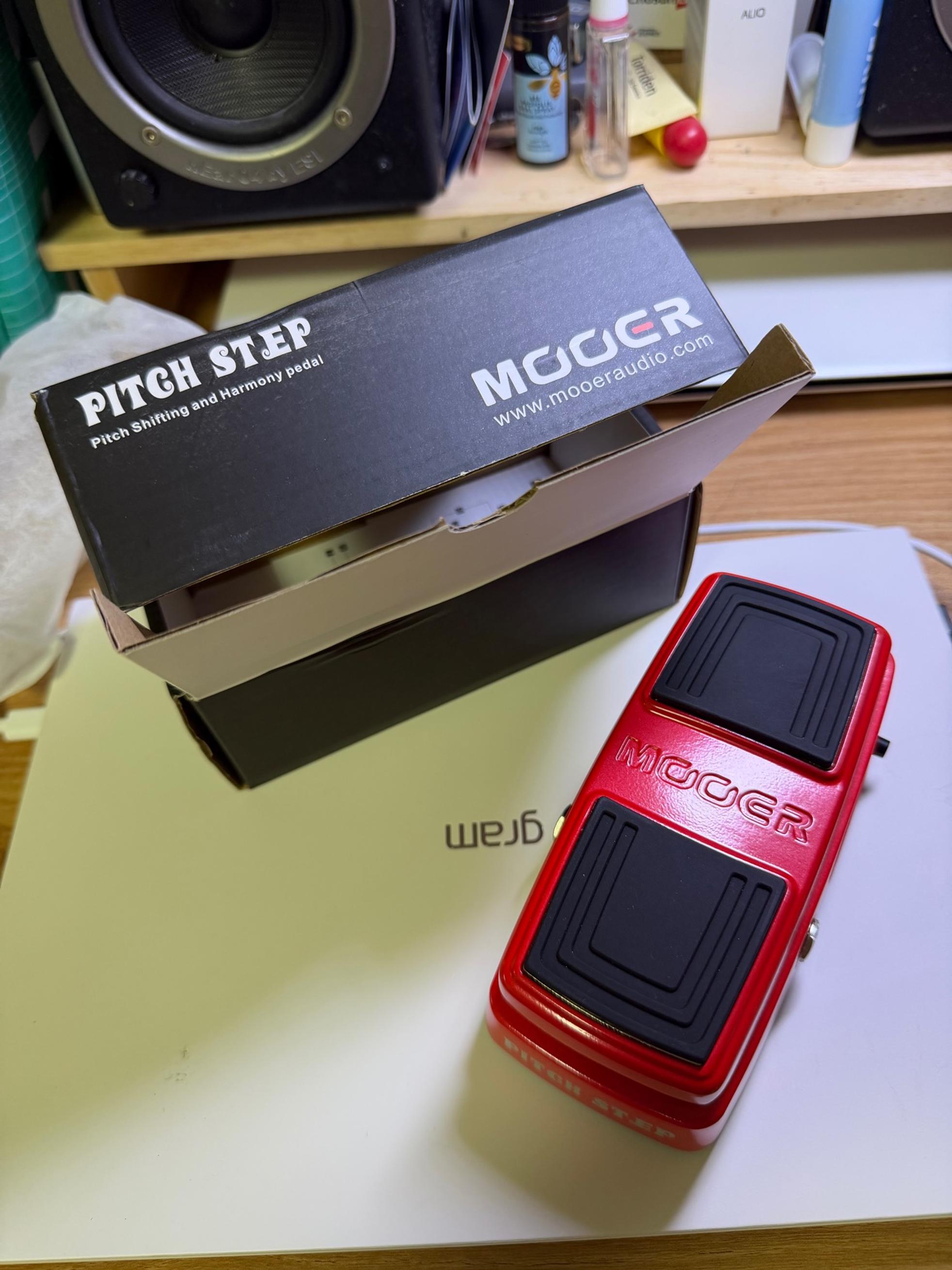 Mooer 무어 피치 스텝(mooer pitch step) 신품급 팝니다(whammy 와미 대용)