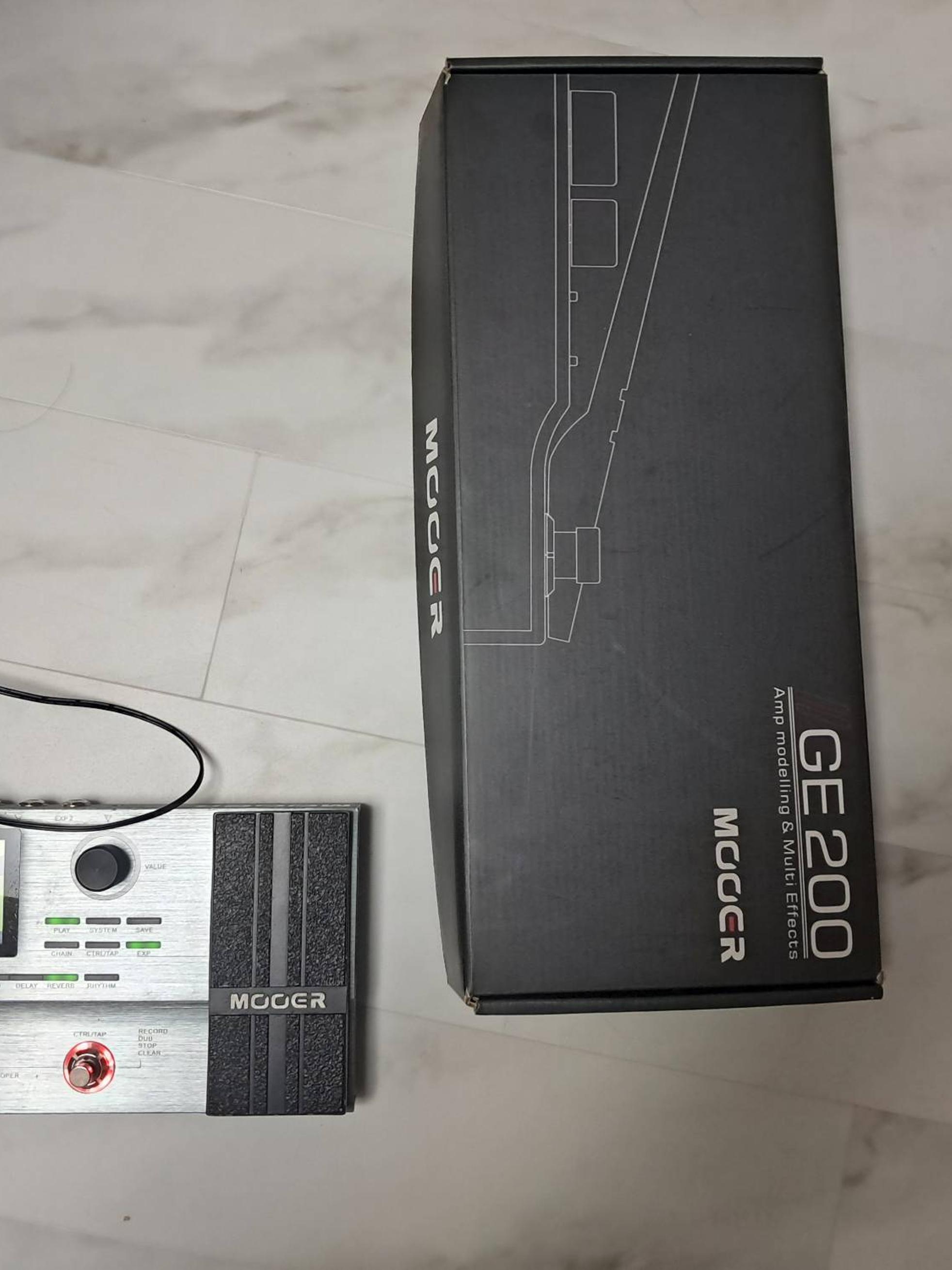 Mooer GE200